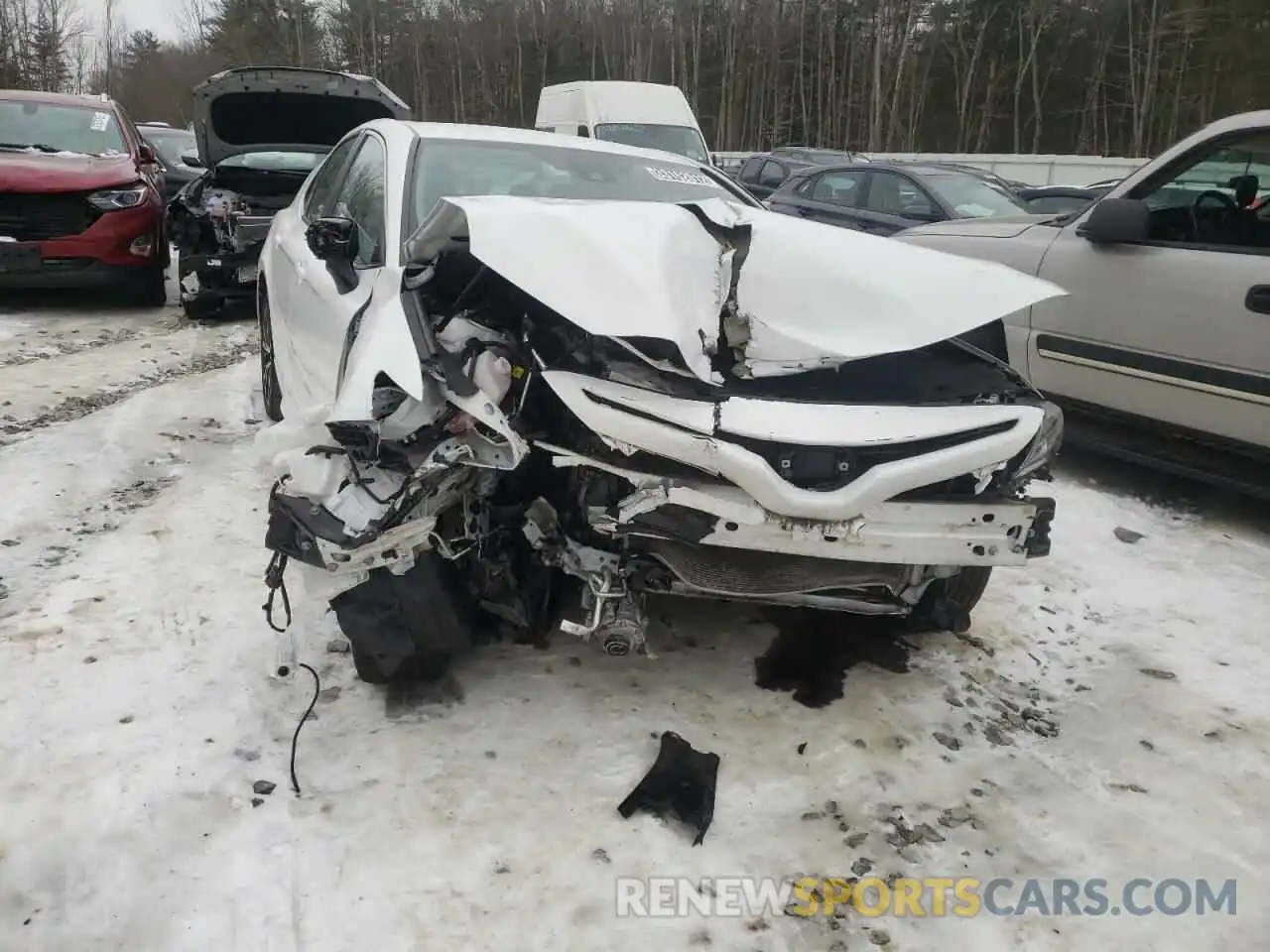 9 Photograph of a damaged car 4T1B11HK0KU788643 TOYOTA CAMRY 2019