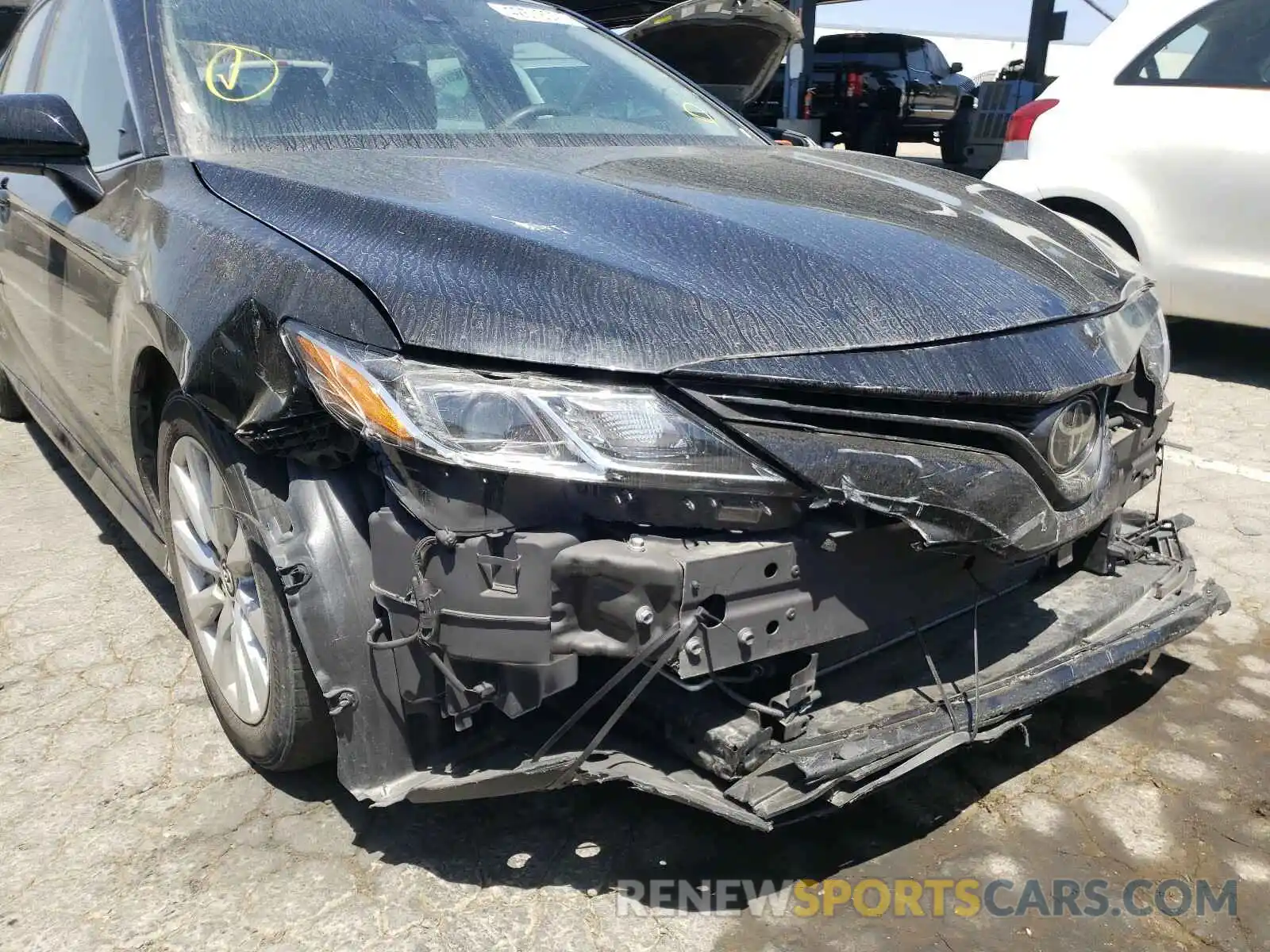 9 Photograph of a damaged car 4T1B11HK0KU788853 TOYOTA CAMRY 2019