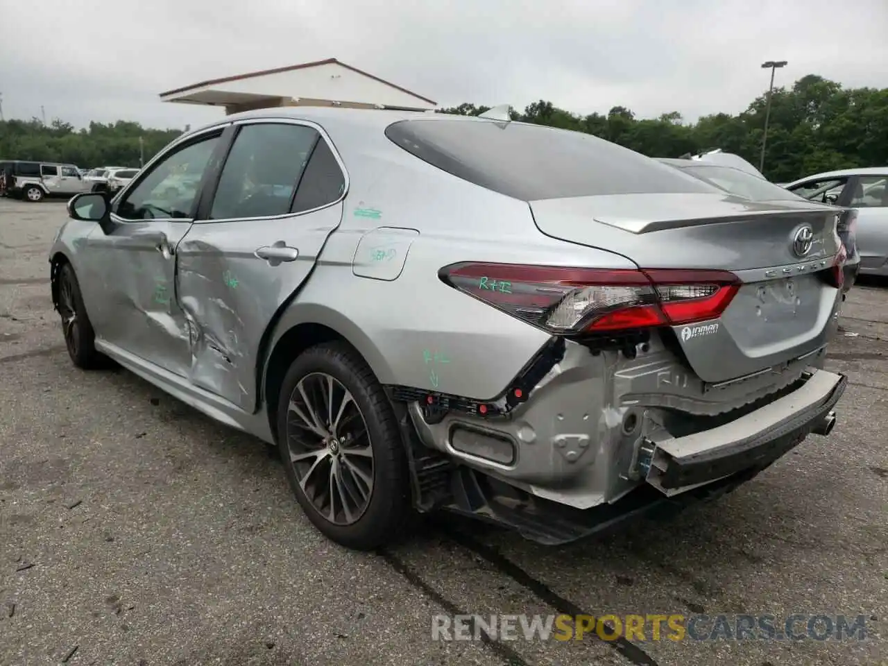 3 Photograph of a damaged car 4T1B11HK0KU789503 TOYOTA CAMRY 2019