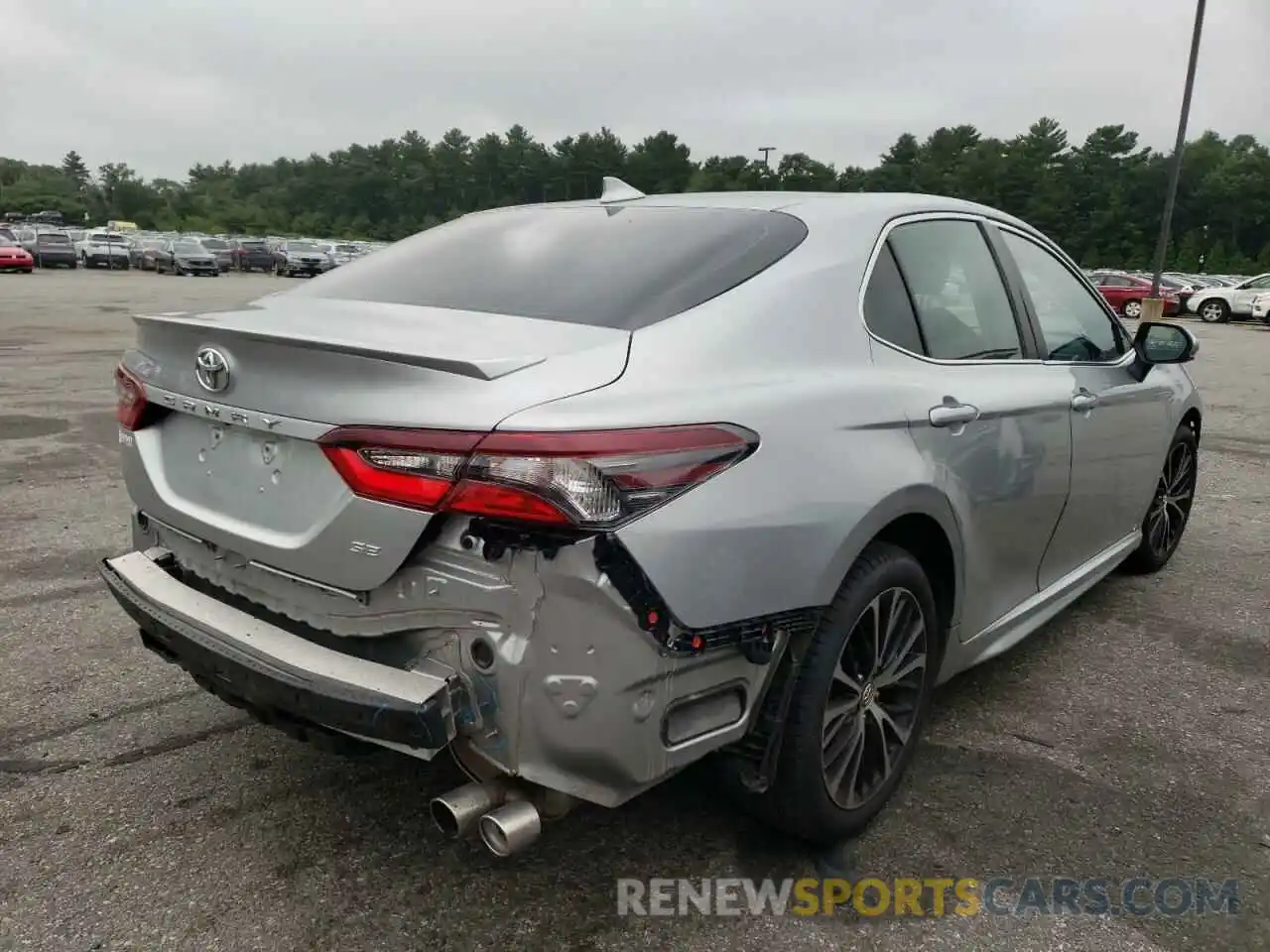 4 Photograph of a damaged car 4T1B11HK0KU789503 TOYOTA CAMRY 2019