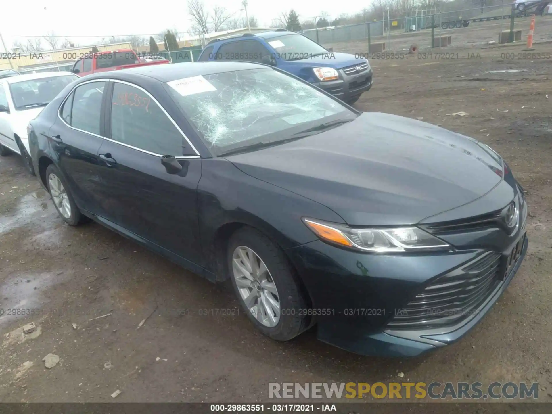 1 Photograph of a damaged car 4T1B11HK0KU790585 TOYOTA CAMRY 2019