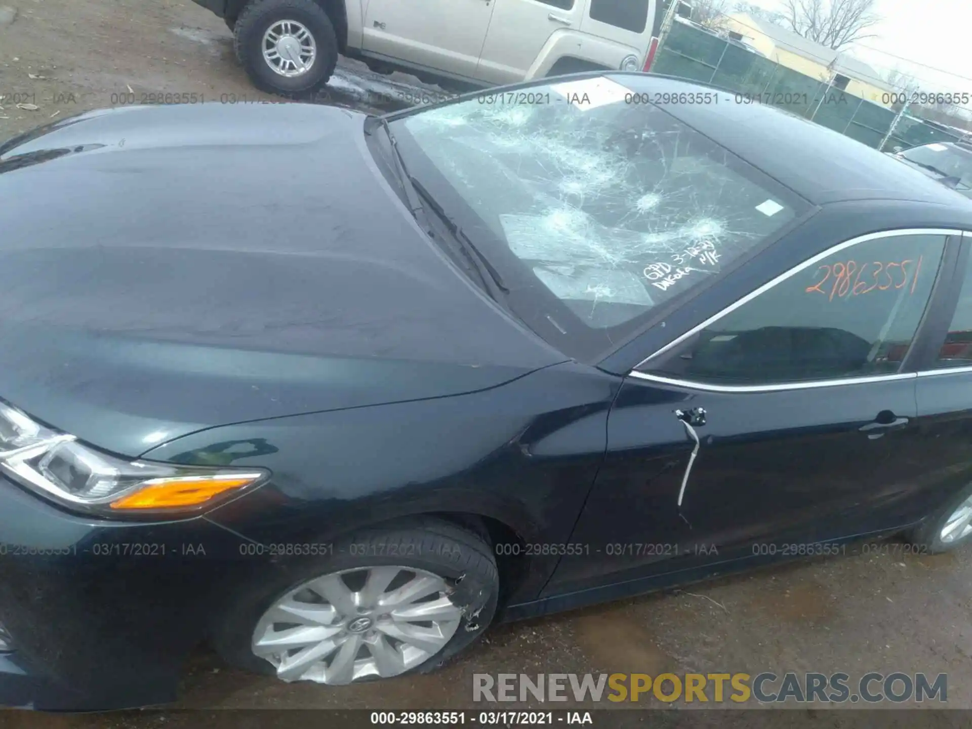 6 Photograph of a damaged car 4T1B11HK0KU790585 TOYOTA CAMRY 2019