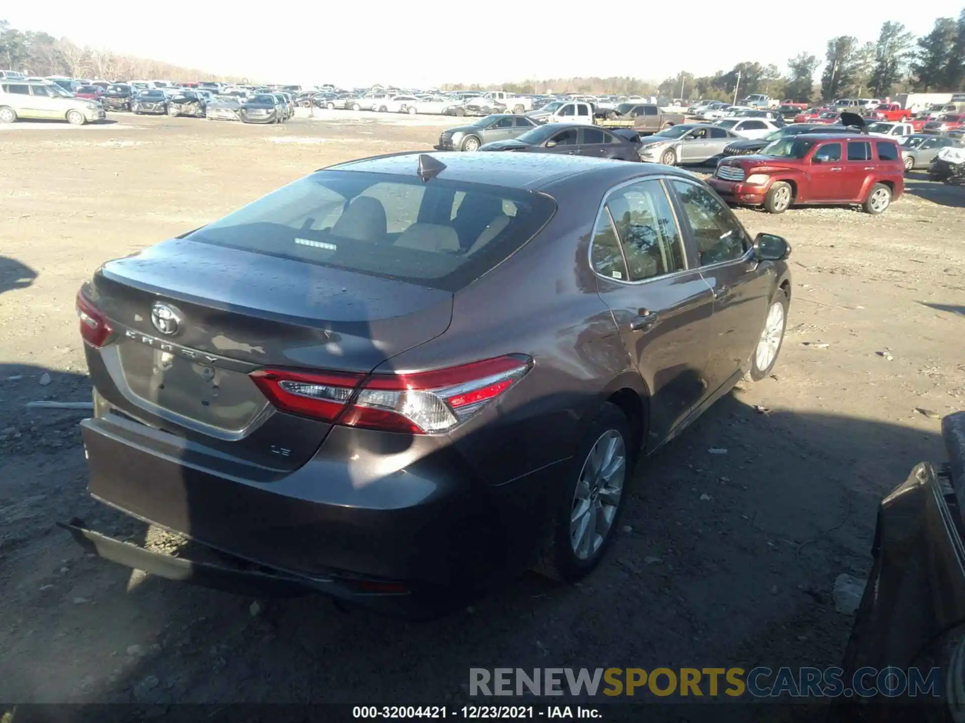 4 Photograph of a damaged car 4T1B11HK0KU790716 TOYOTA CAMRY 2019