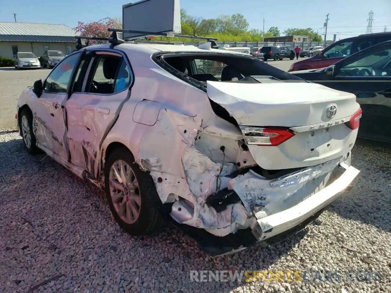 3 Photograph of a damaged car 4T1B11HK0KU793289 TOYOTA CAMRY 2019