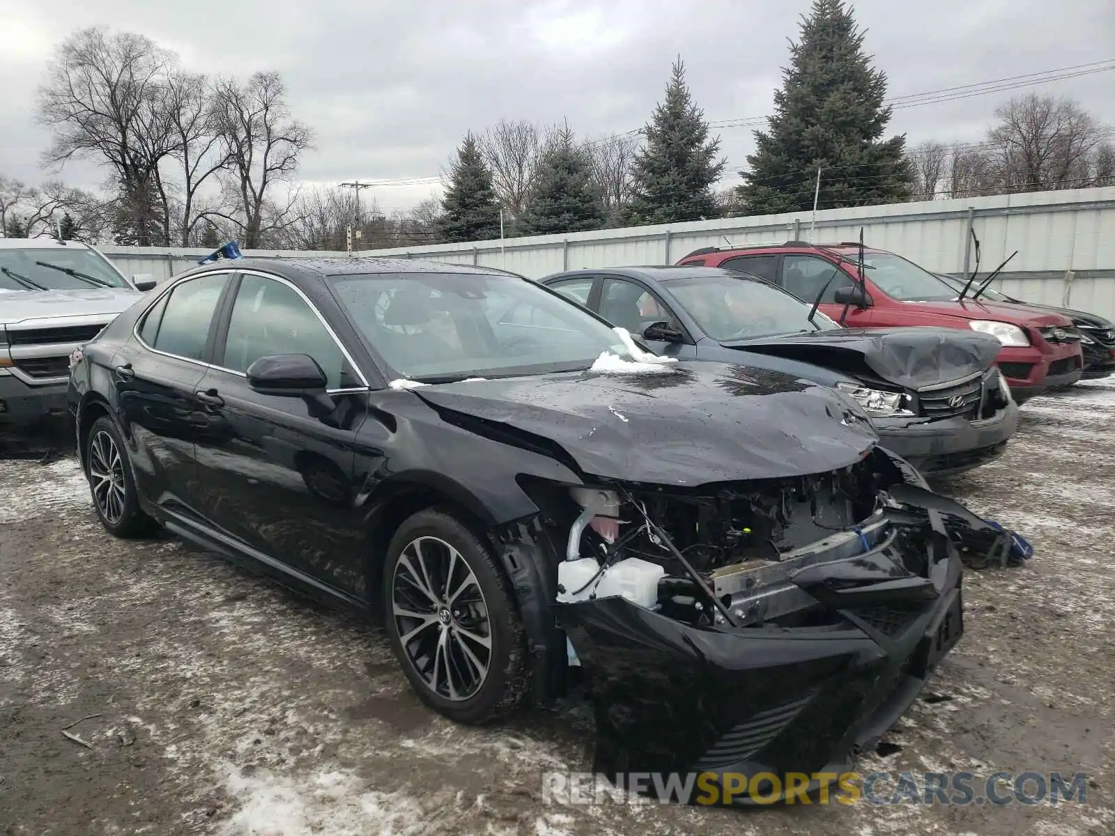 1 Photograph of a damaged car 4T1B11HK0KU793406 TOYOTA CAMRY 2019