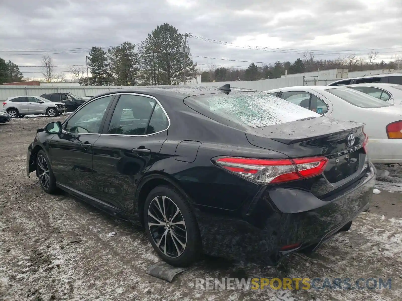 3 Photograph of a damaged car 4T1B11HK0KU793406 TOYOTA CAMRY 2019