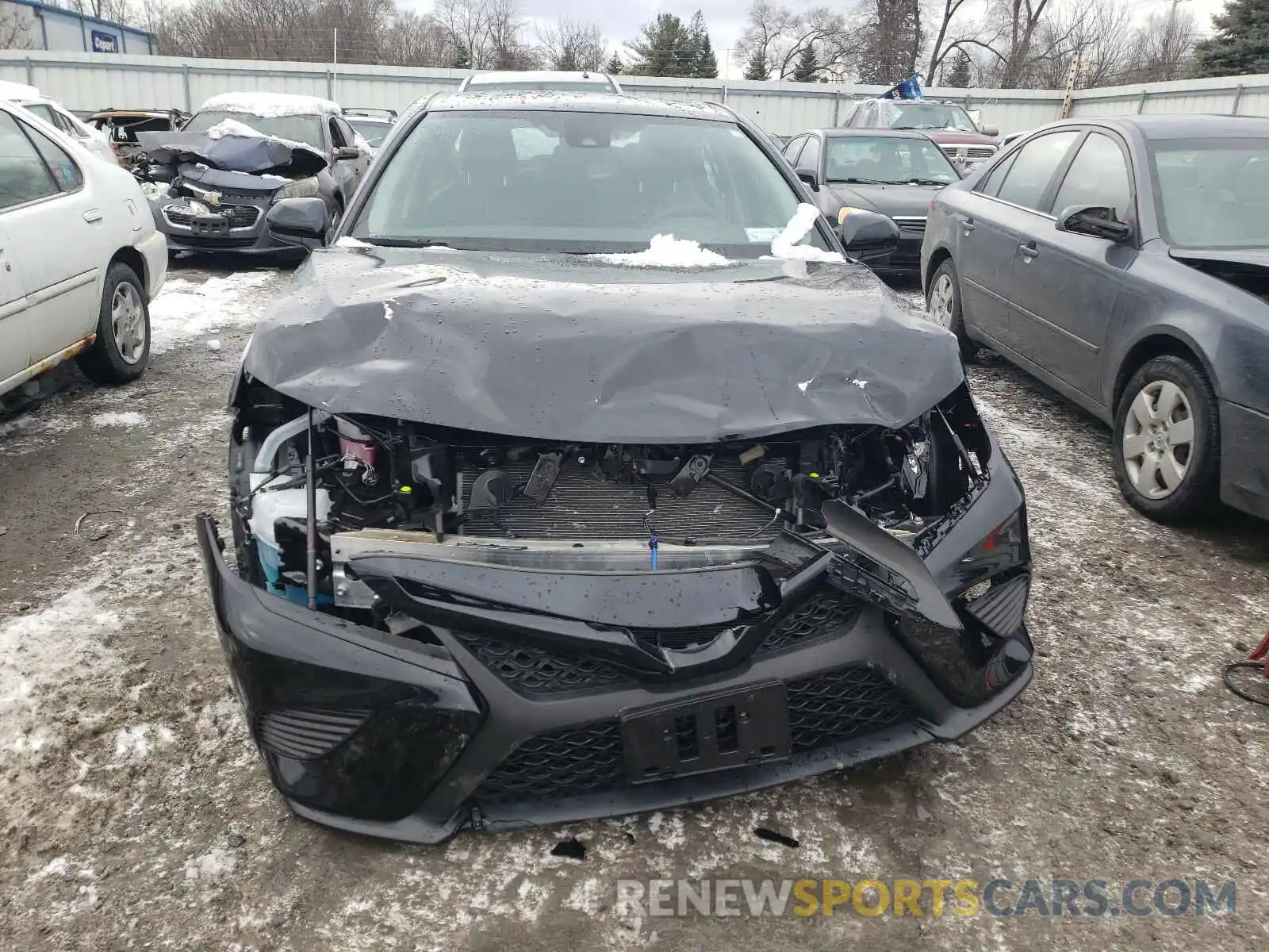 9 Photograph of a damaged car 4T1B11HK0KU793406 TOYOTA CAMRY 2019