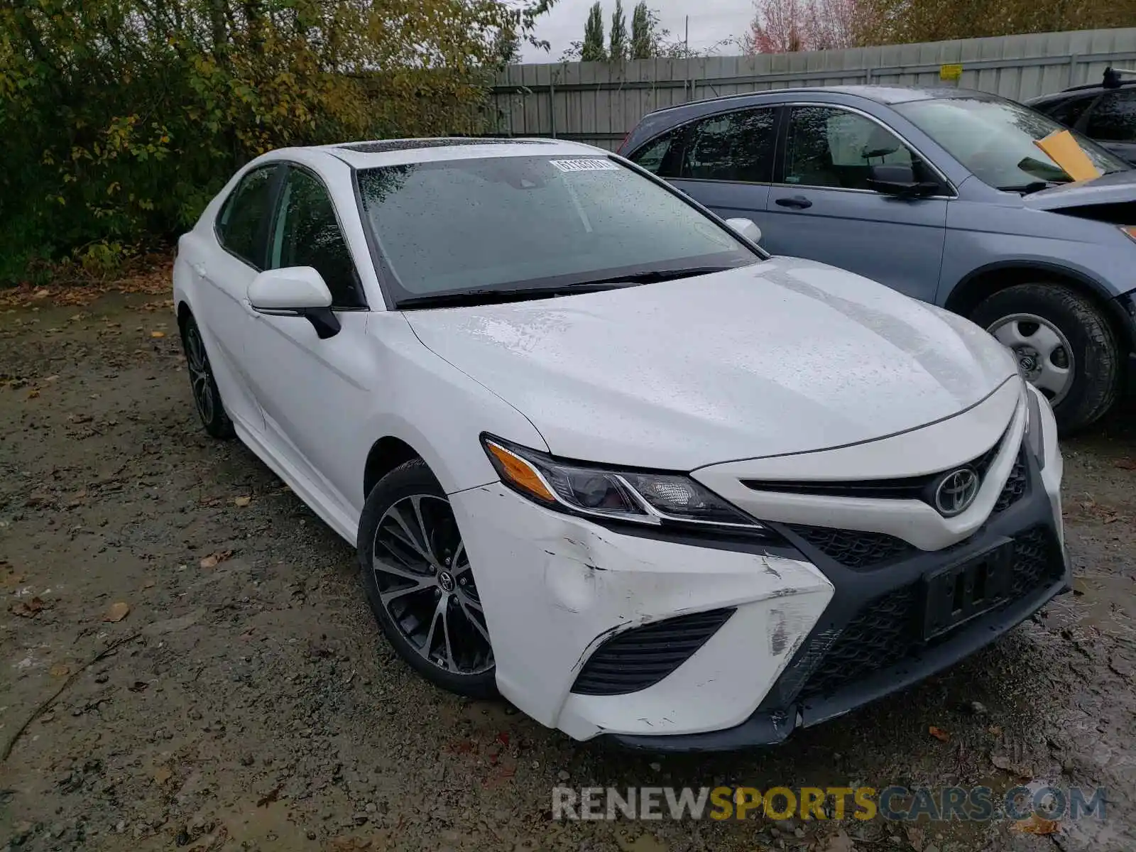 1 Photograph of a damaged car 4T1B11HK0KU793924 TOYOTA CAMRY 2019