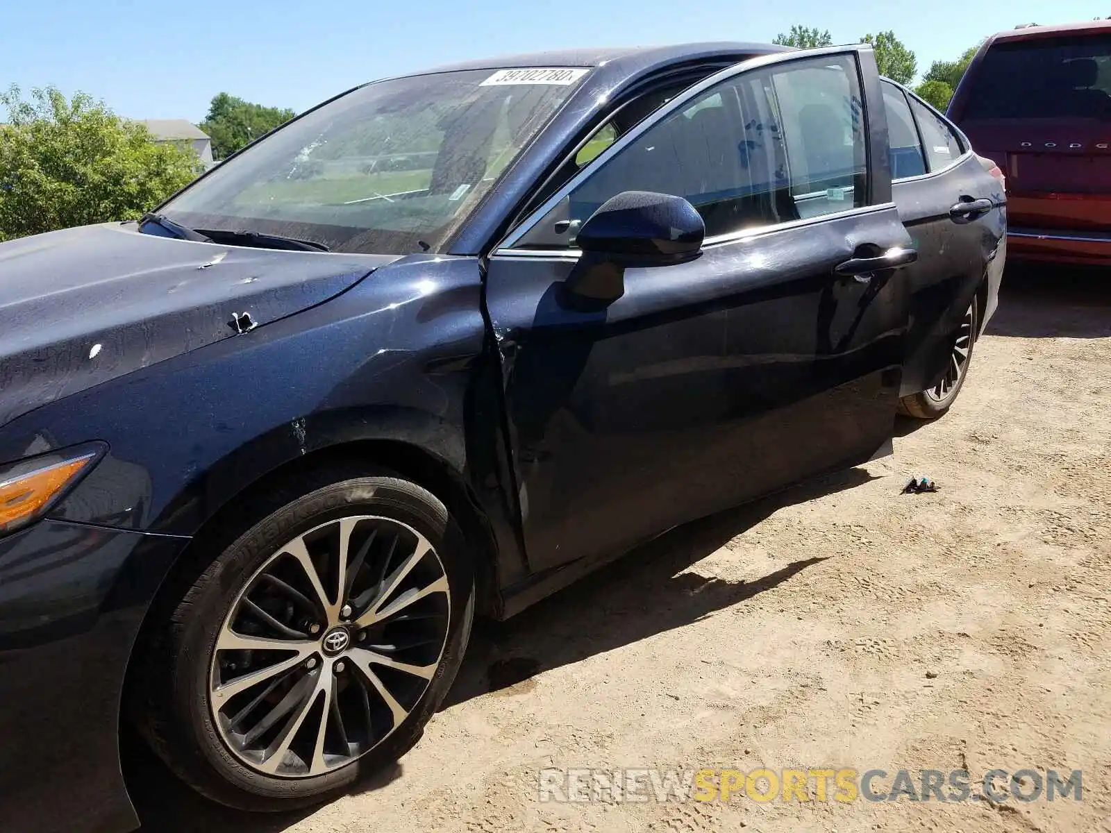 9 Photograph of a damaged car 4T1B11HK0KU795074 TOYOTA CAMRY 2019