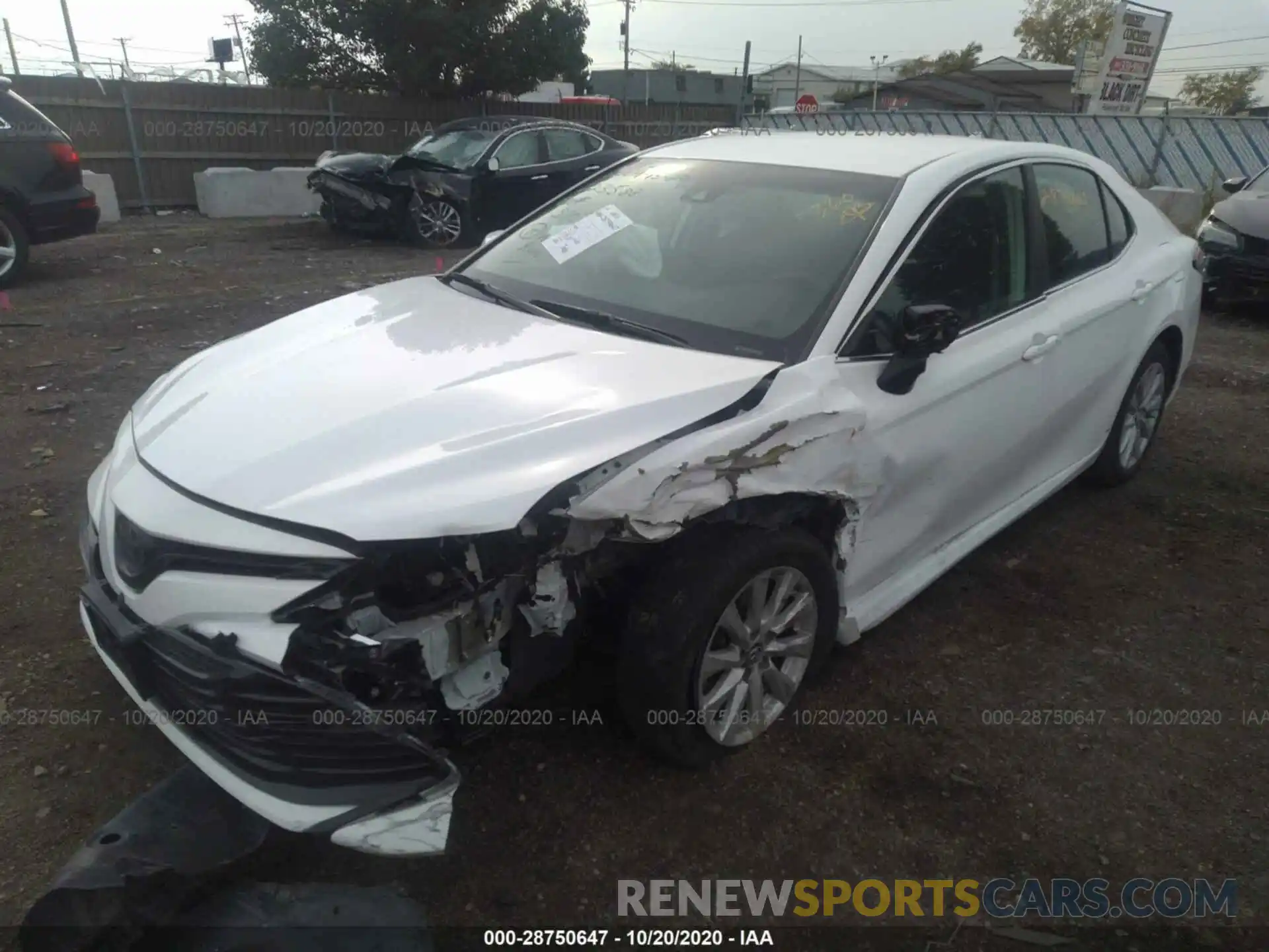 2 Photograph of a damaged car 4T1B11HK0KU795107 TOYOTA CAMRY 2019