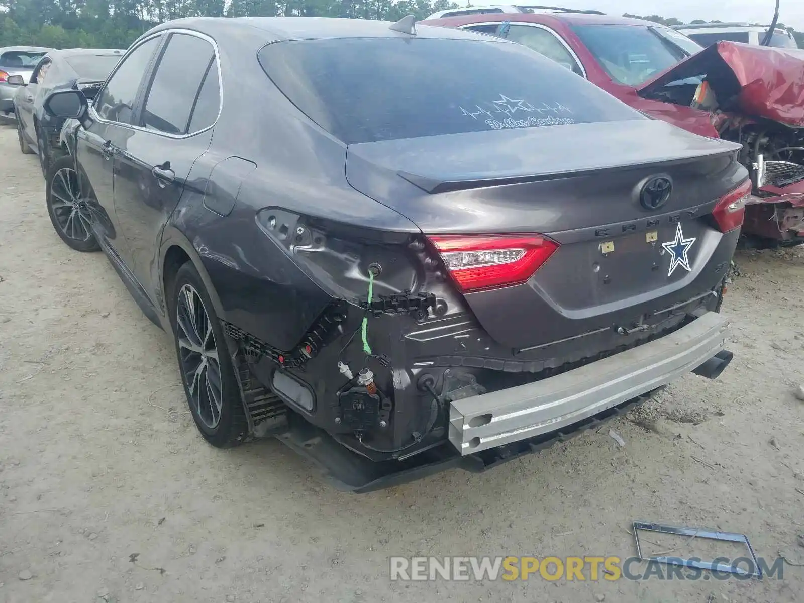 3 Photograph of a damaged car 4T1B11HK0KU798802 TOYOTA CAMRY 2019