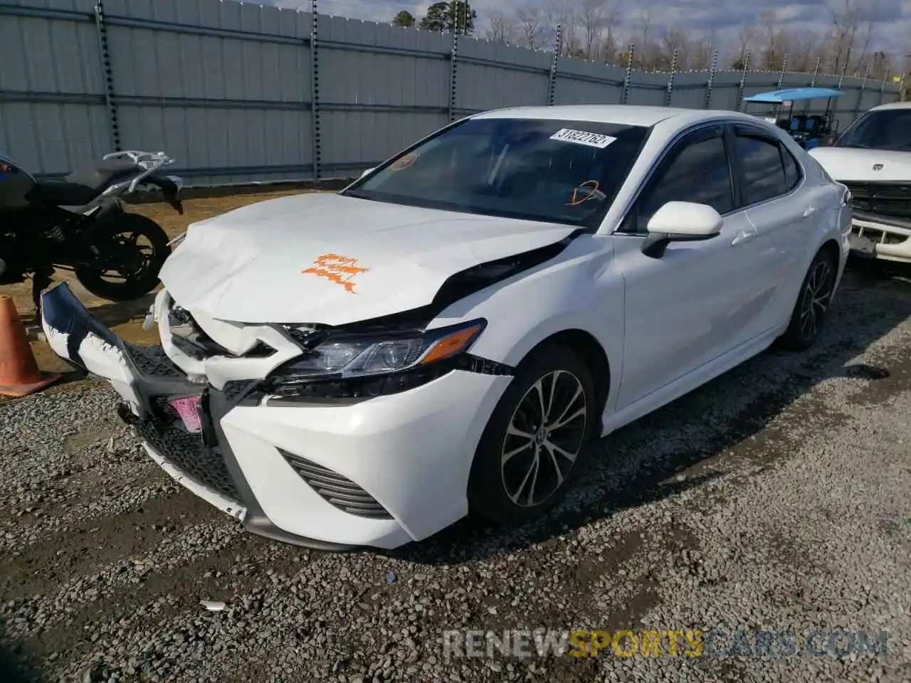 2 Photograph of a damaged car 4T1B11HK0KU800533 TOYOTA CAMRY 2019