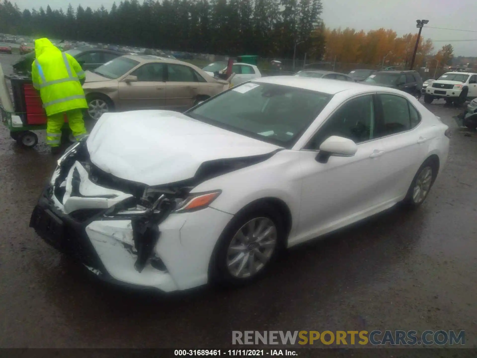 2 Photograph of a damaged car 4T1B11HK0KU803304 TOYOTA CAMRY 2019