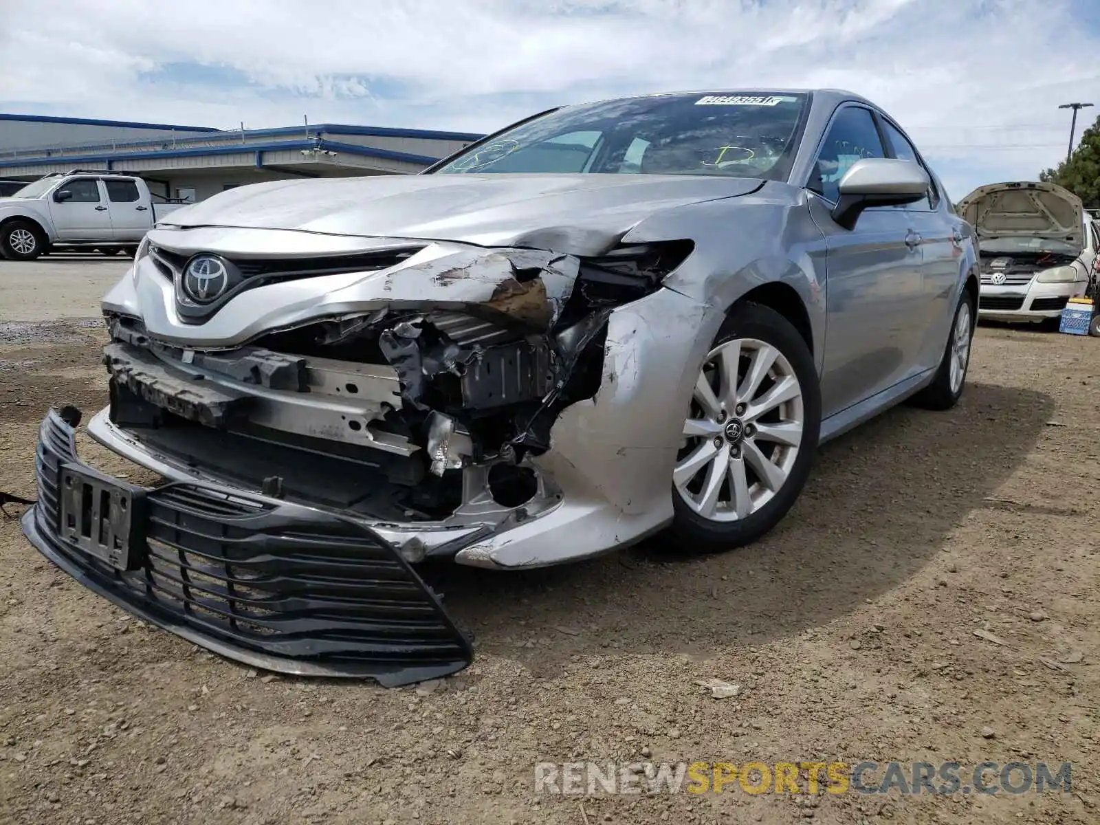 2 Фотография поврежденного автомобиля 4T1B11HK0KU803447 TOYOTA CAMRY 2019