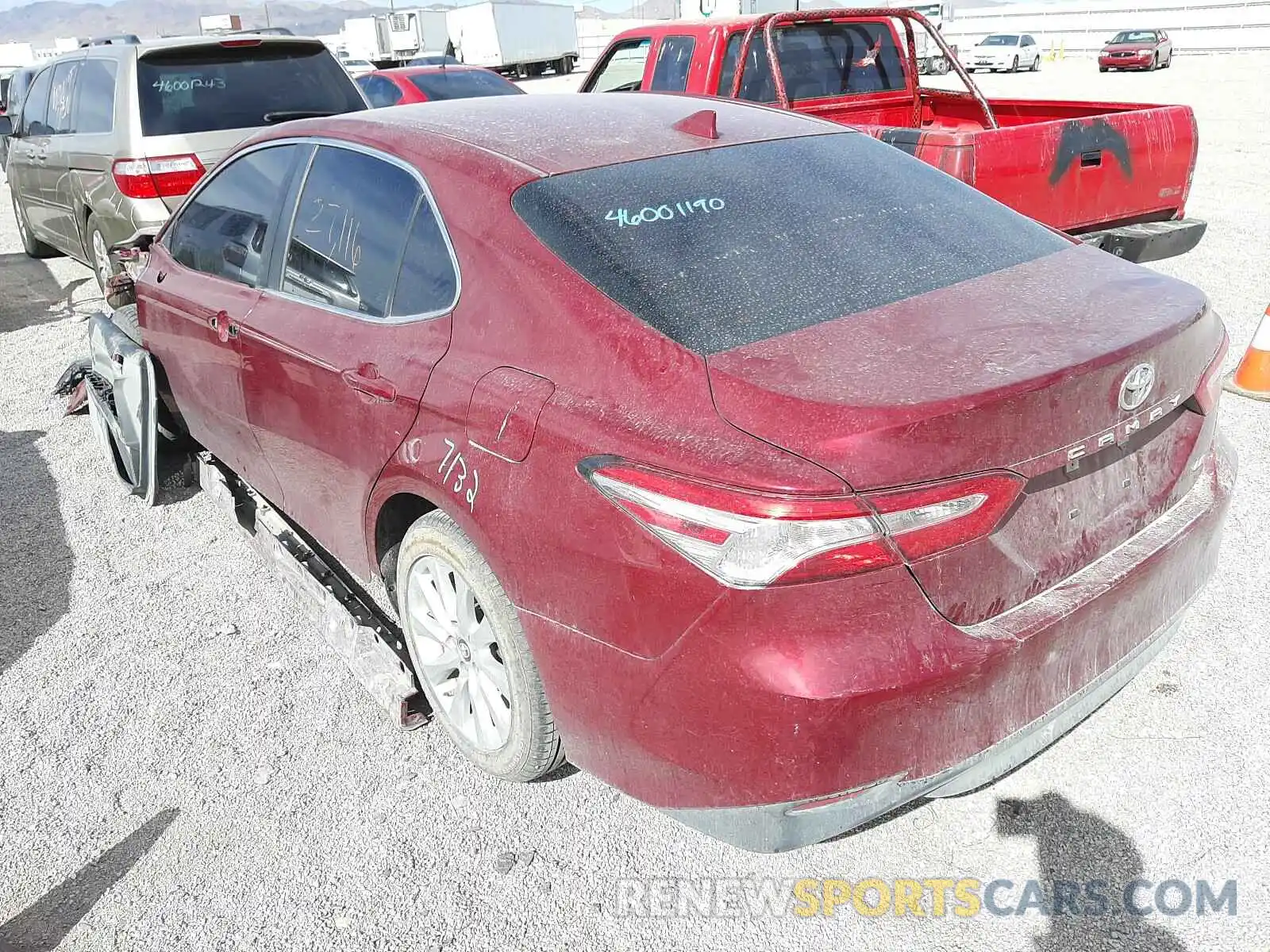 3 Photograph of a damaged car 4T1B11HK0KU804291 TOYOTA CAMRY 2019