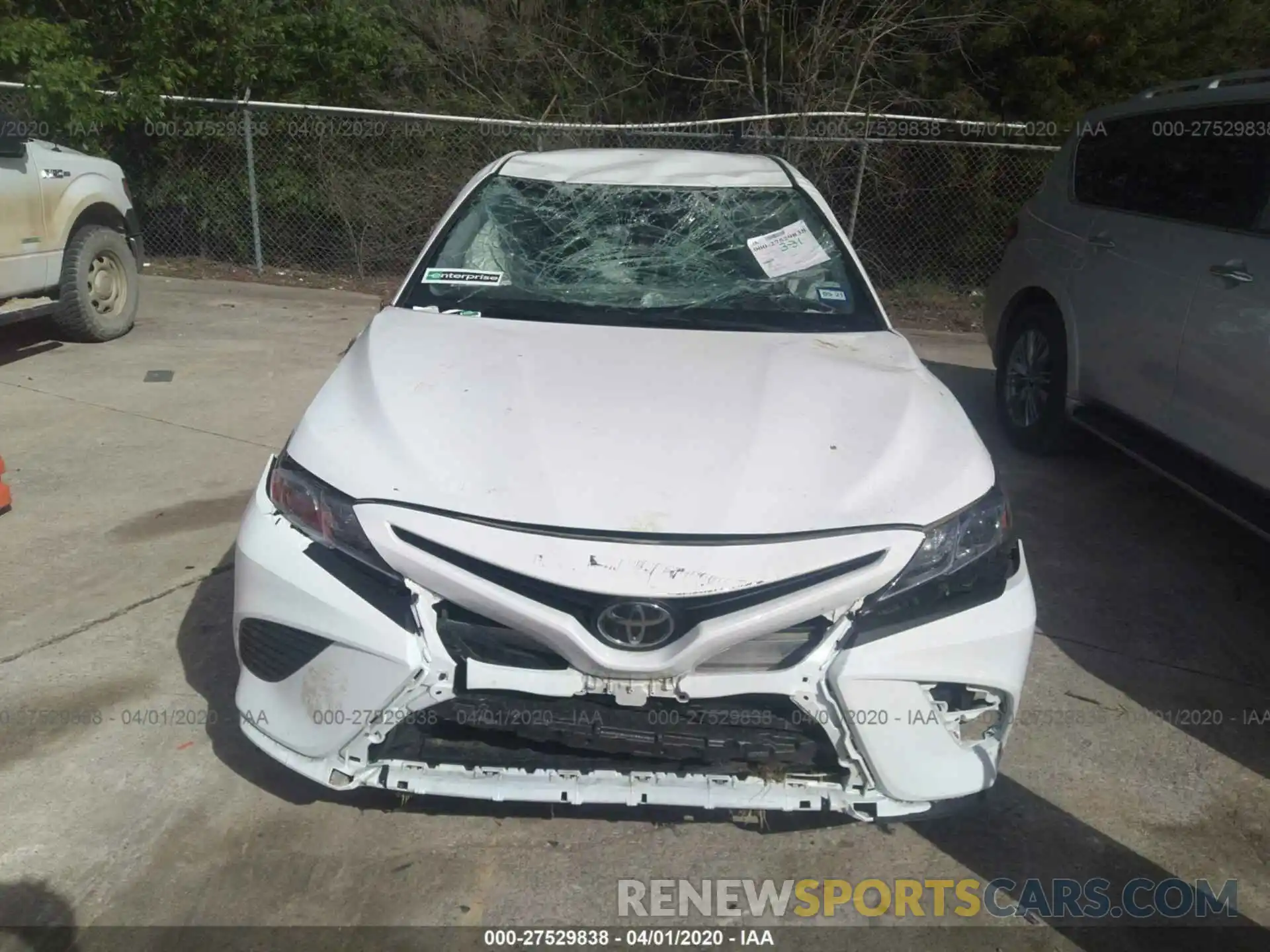 6 Photograph of a damaged car 4T1B11HK0KU804338 TOYOTA CAMRY 2019