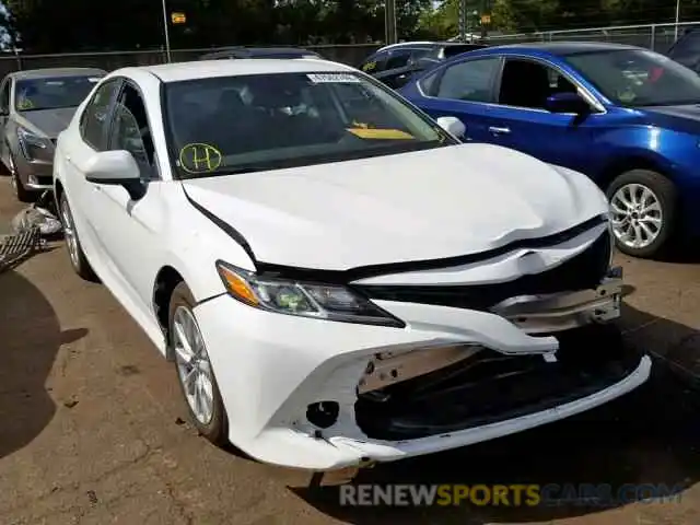 1 Photograph of a damaged car 4T1B11HK0KU807174 TOYOTA CAMRY 2019