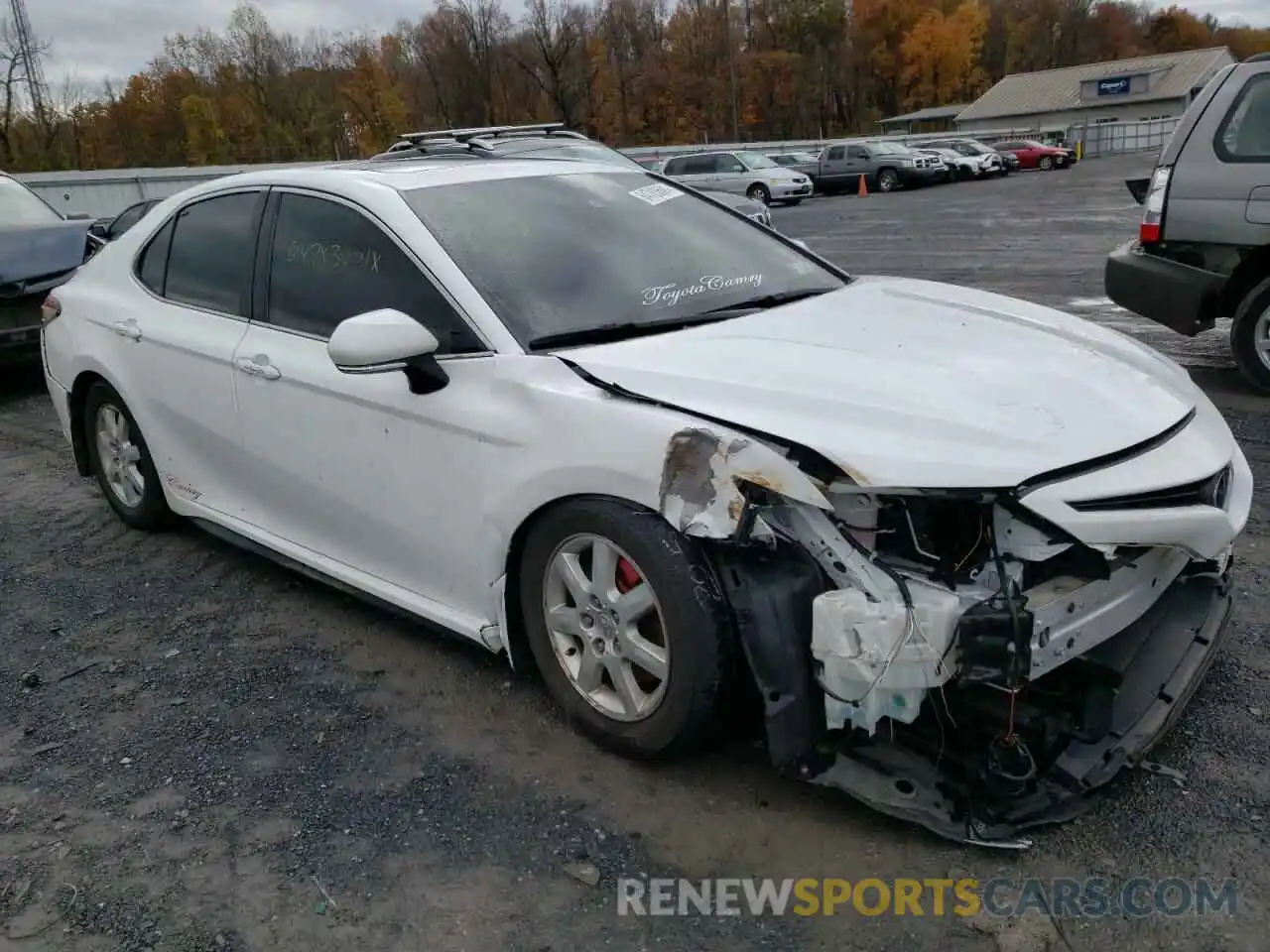 1 Photograph of a damaged car 4T1B11HK0KU808552 TOYOTA CAMRY 2019