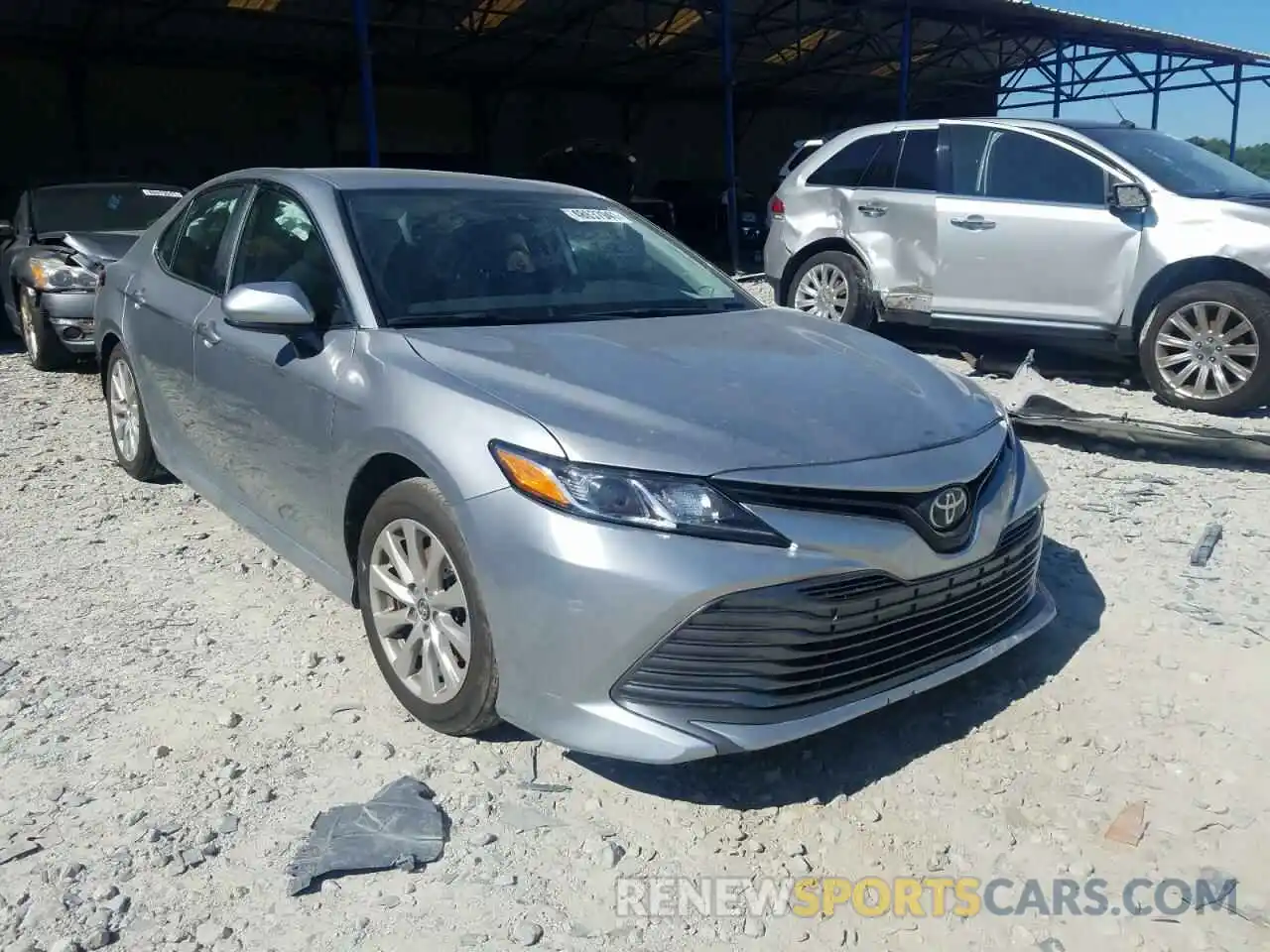 1 Photograph of a damaged car 4T1B11HK0KU809006 TOYOTA CAMRY 2019