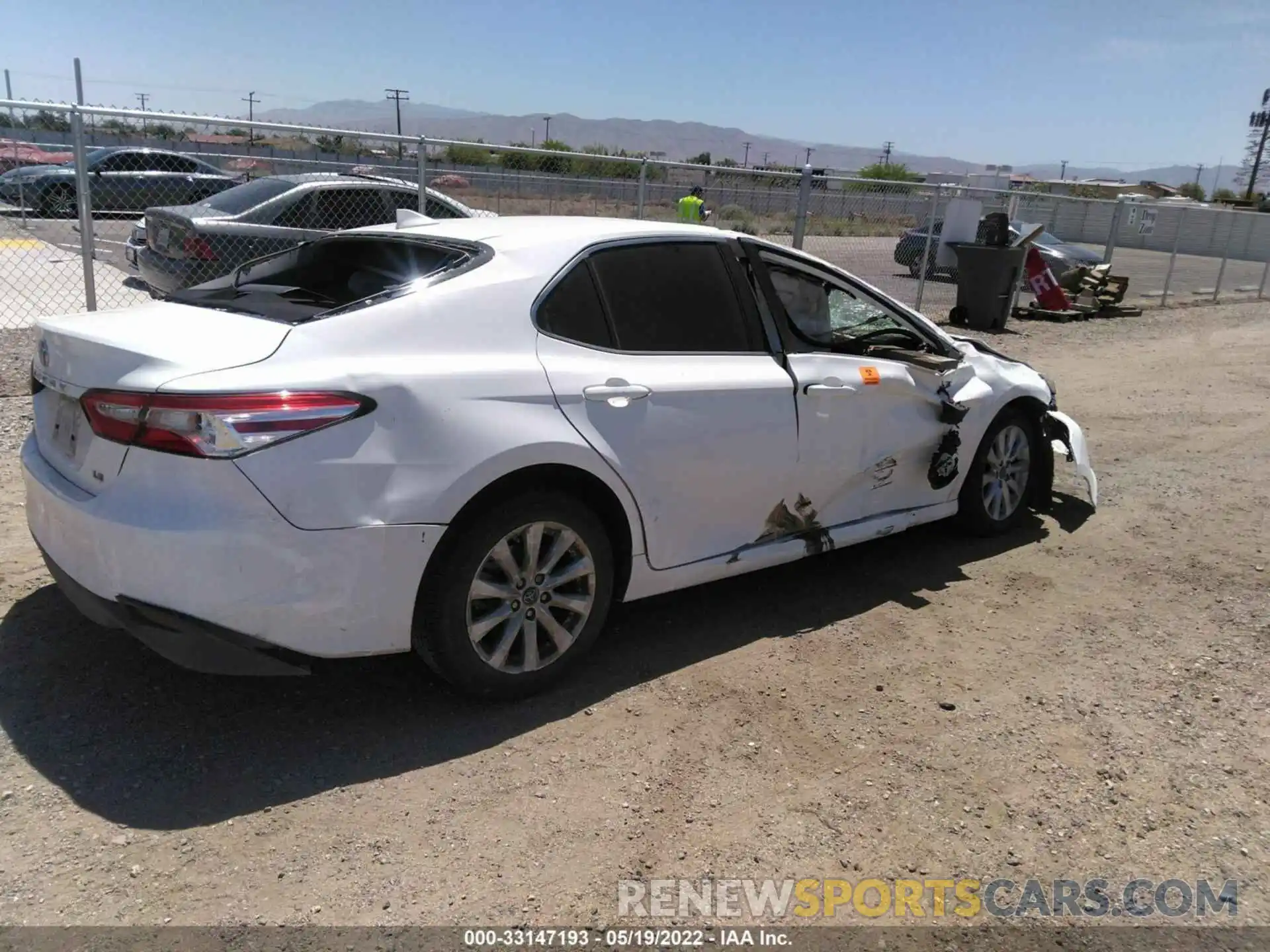 4 Photograph of a damaged car 4T1B11HK0KU809183 TOYOTA CAMRY 2019