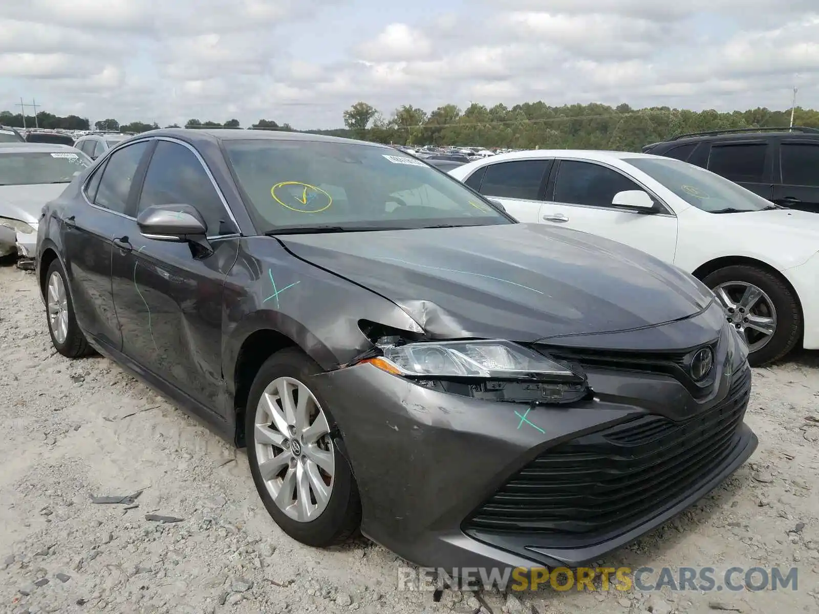 1 Photograph of a damaged car 4T1B11HK0KU812570 TOYOTA CAMRY 2019