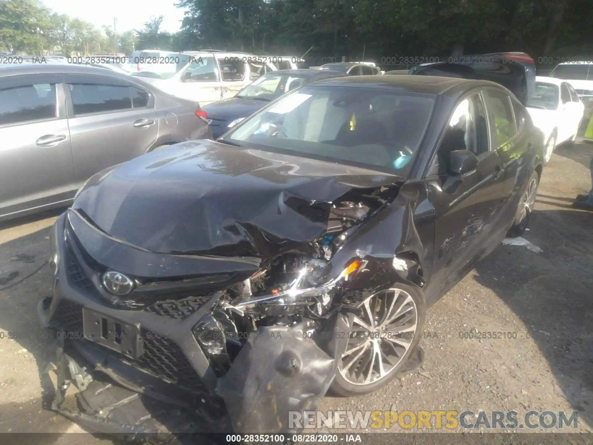 2 Photograph of a damaged car 4T1B11HK0KU816215 TOYOTA CAMRY 2019