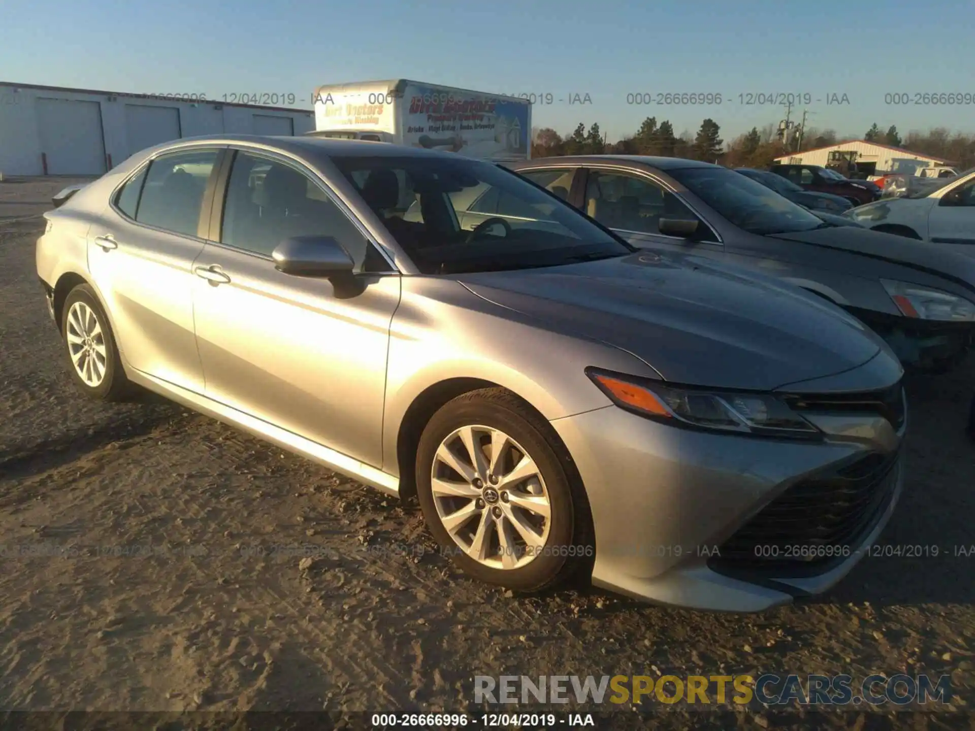 1 Photograph of a damaged car 4T1B11HK0KU816733 TOYOTA CAMRY 2019