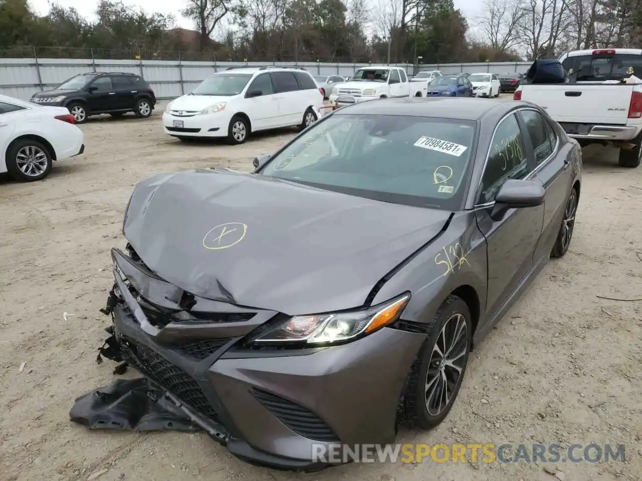 2 Photograph of a damaged car 4T1B11HK0KU817185 TOYOTA CAMRY 2019