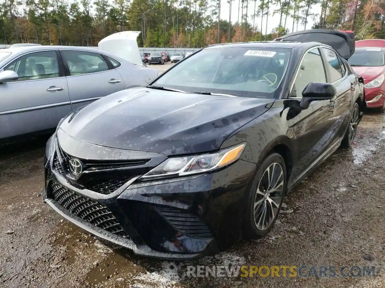 2 Photograph of a damaged car 4T1B11HK0KU817364 TOYOTA CAMRY 2019