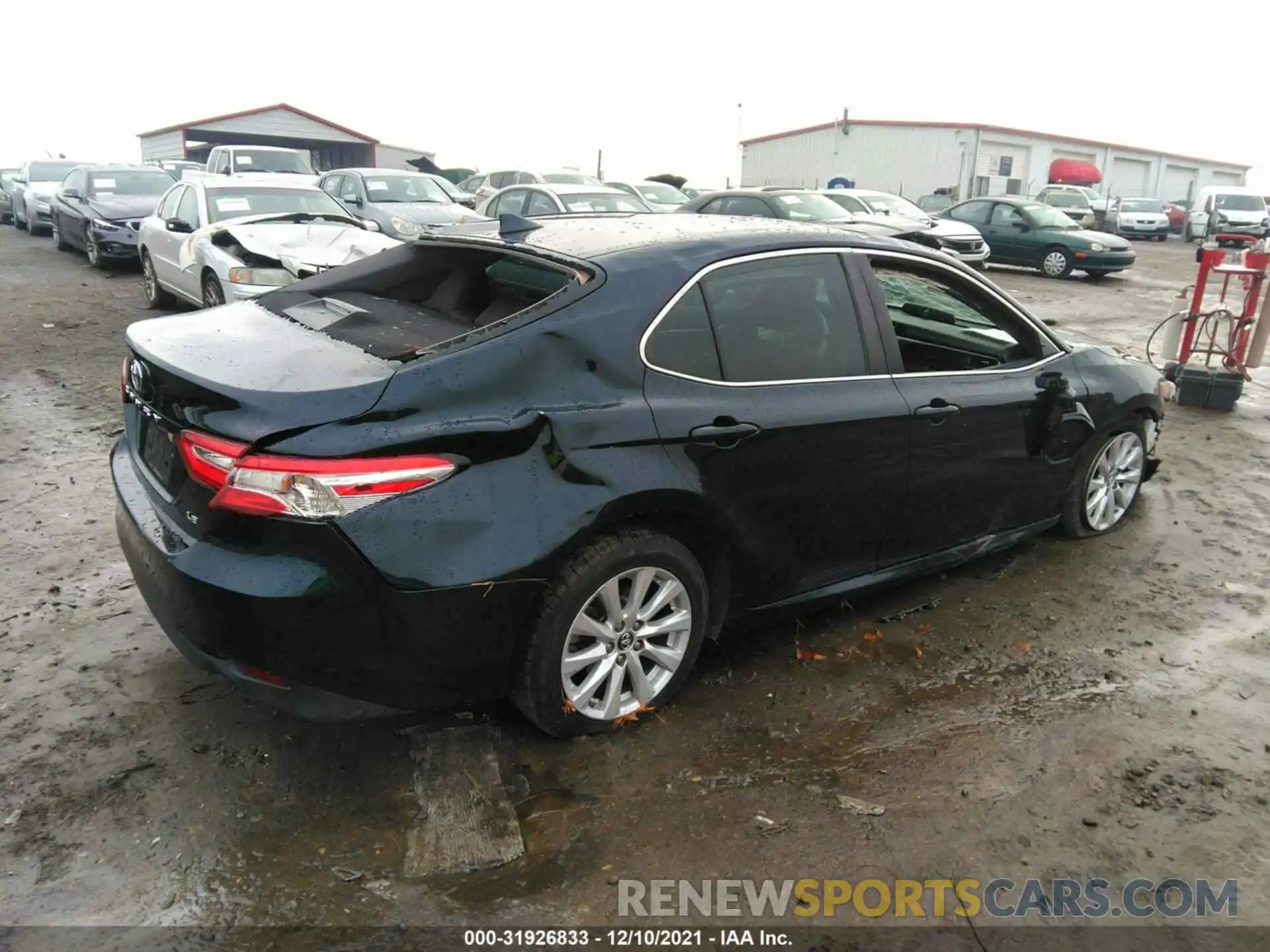 4 Photograph of a damaged car 4T1B11HK0KU817378 TOYOTA CAMRY 2019