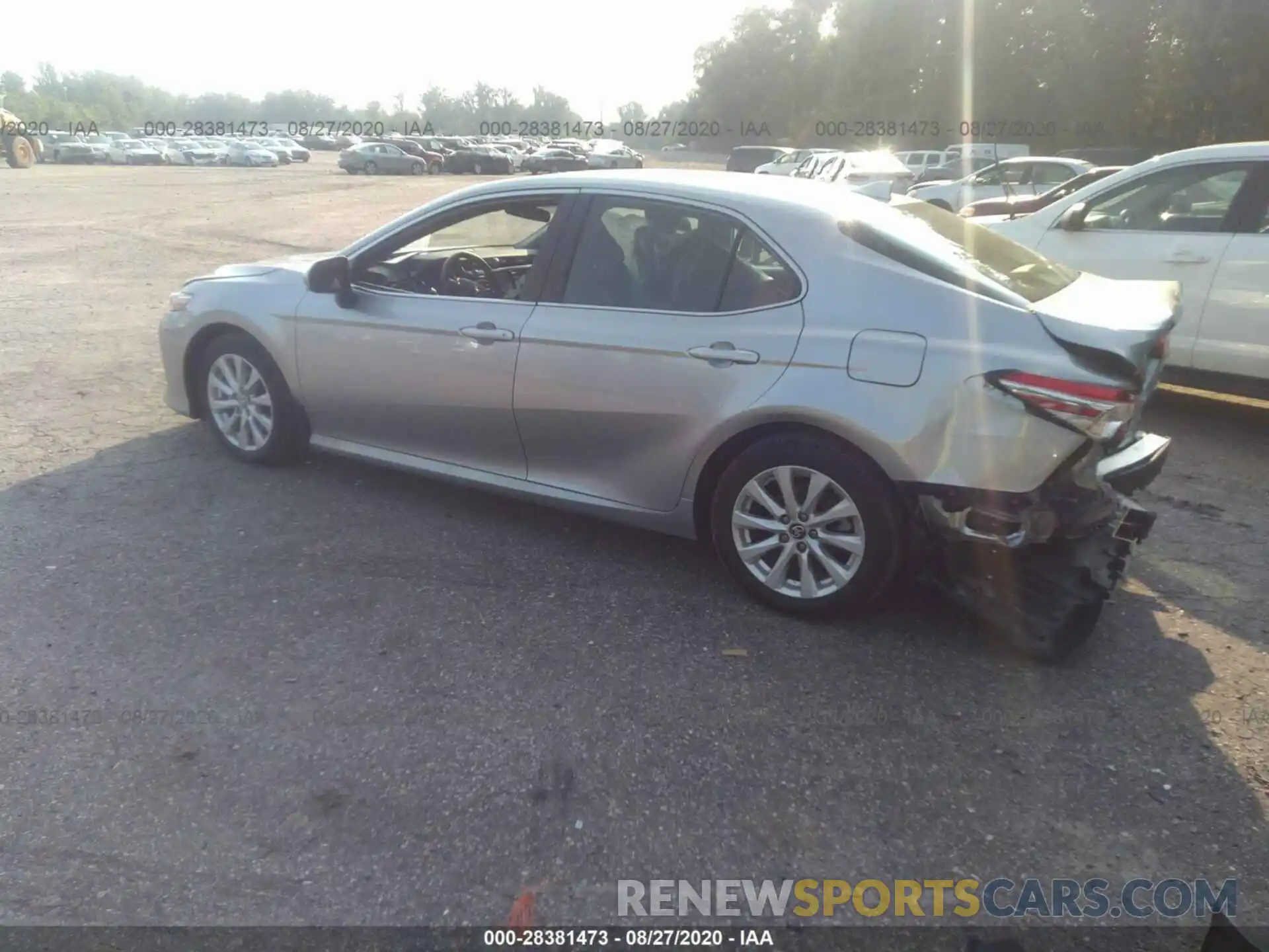 3 Photograph of a damaged car 4T1B11HK0KU817431 TOYOTA CAMRY 2019