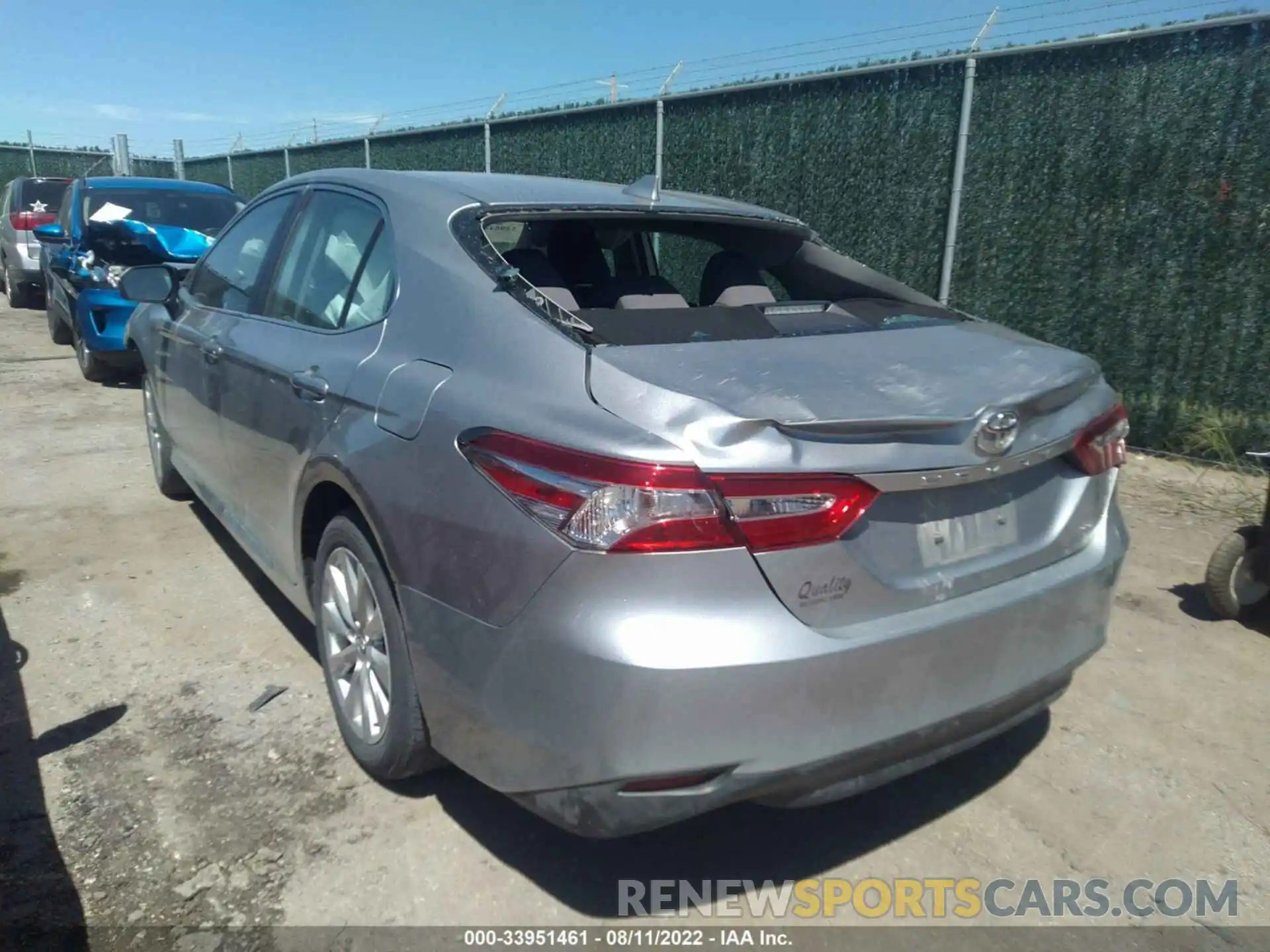 3 Photograph of a damaged car 4T1B11HK0KU824444 TOYOTA CAMRY 2019