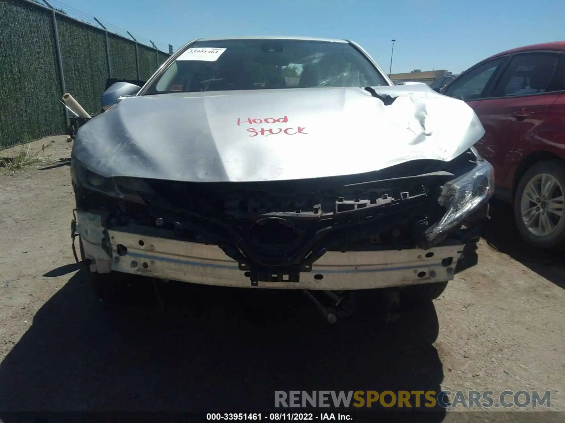 6 Photograph of a damaged car 4T1B11HK0KU824444 TOYOTA CAMRY 2019