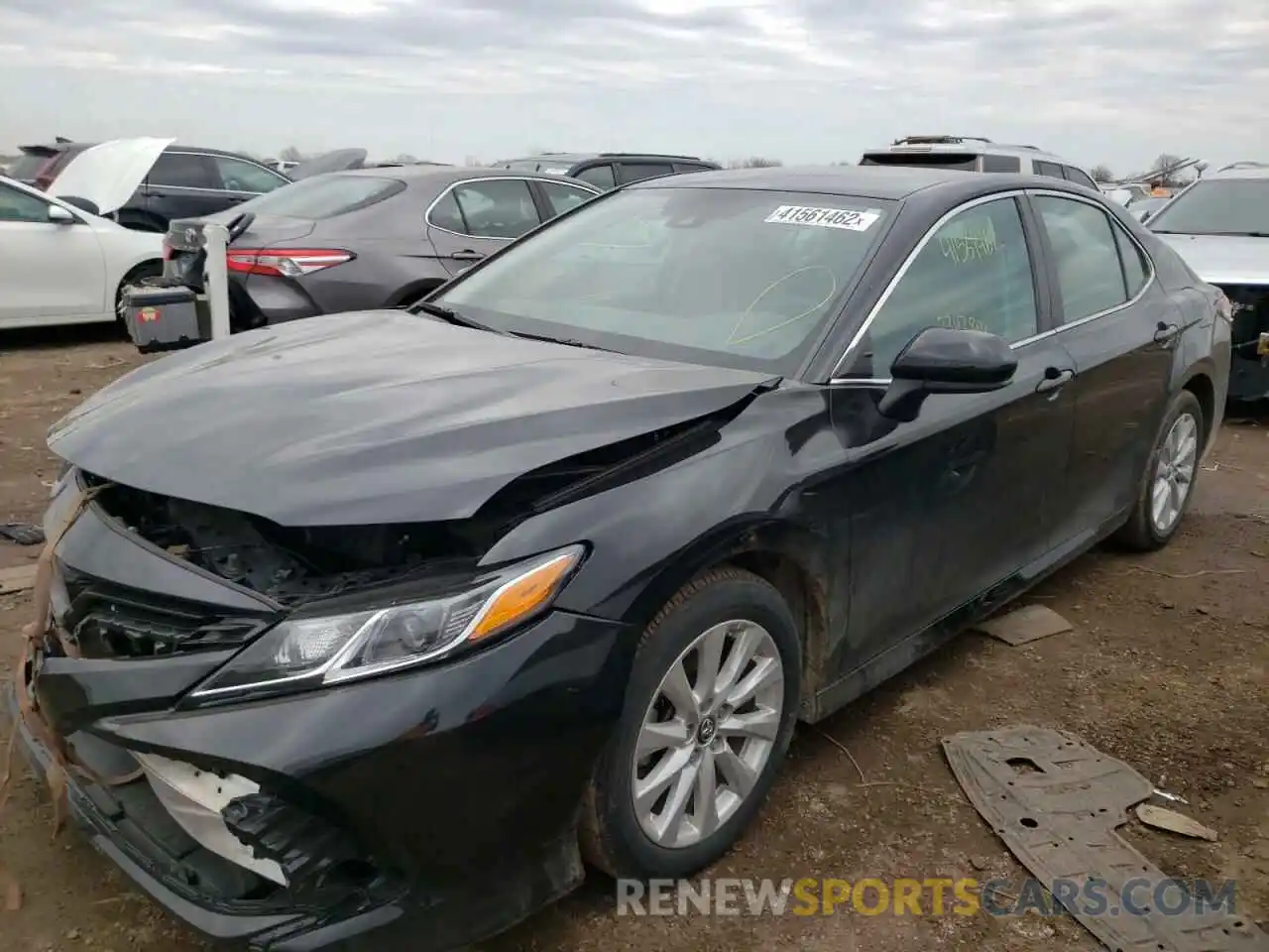 2 Photograph of a damaged car 4T1B11HK0KU825142 TOYOTA CAMRY 2019