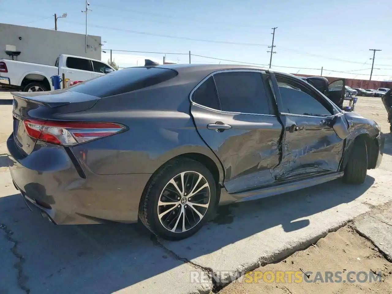 3 Photograph of a damaged car 4T1B11HK0KU827831 TOYOTA CAMRY 2019