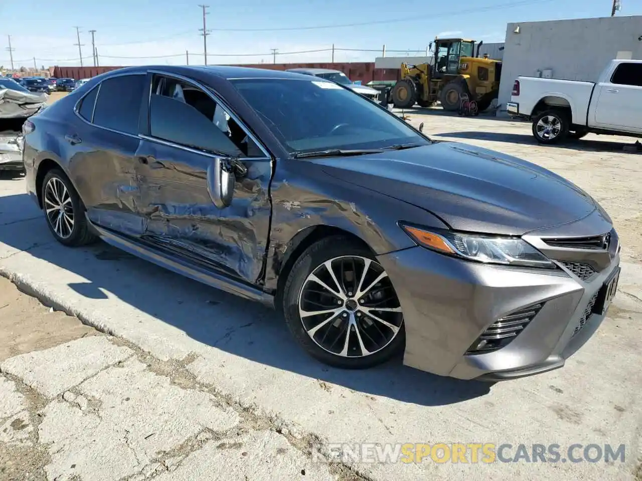 4 Photograph of a damaged car 4T1B11HK0KU827831 TOYOTA CAMRY 2019