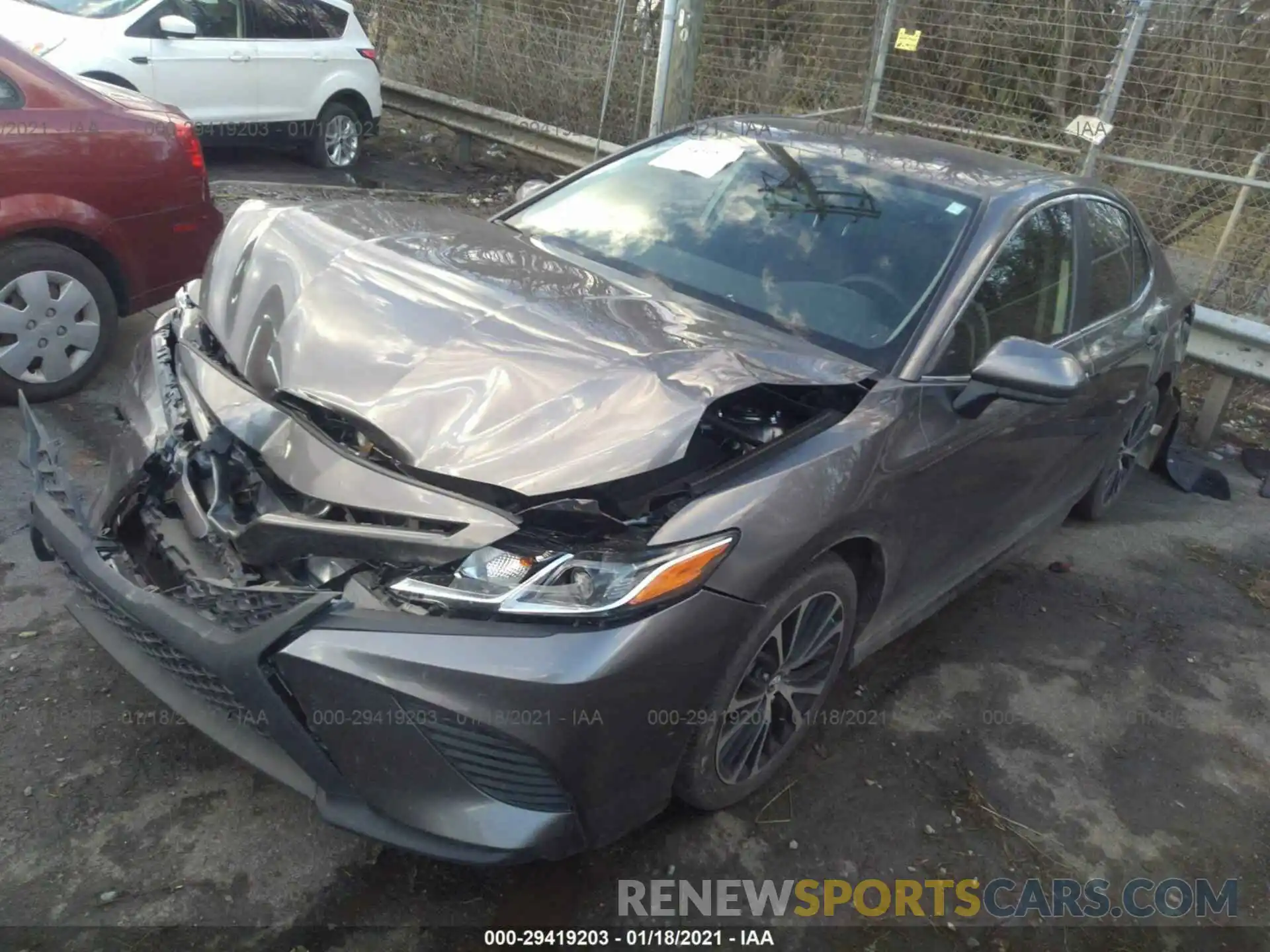 2 Photograph of a damaged car 4T1B11HK0KU828008 TOYOTA CAMRY 2019