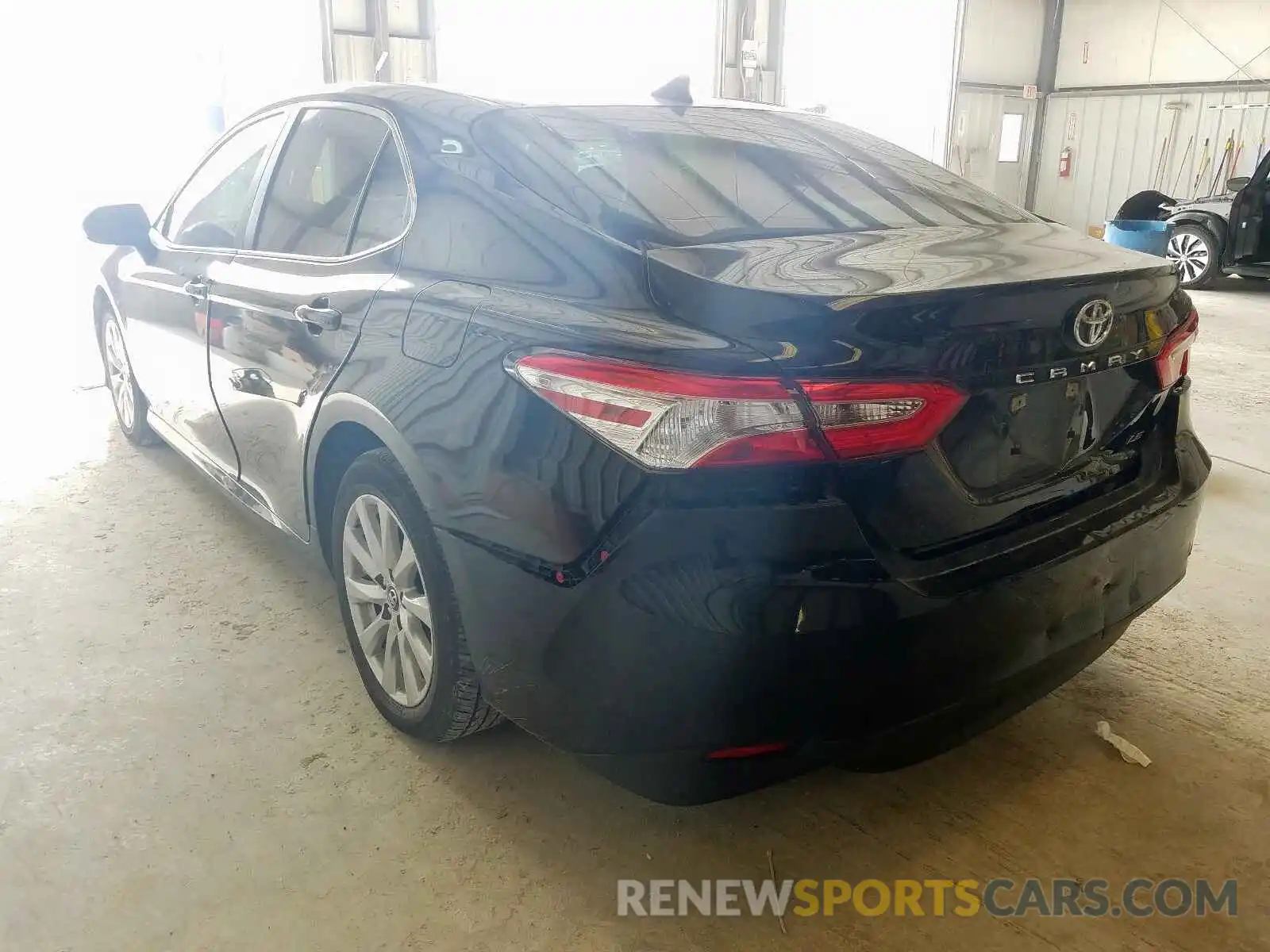 3 Photograph of a damaged car 4T1B11HK0KU829241 TOYOTA CAMRY 2019