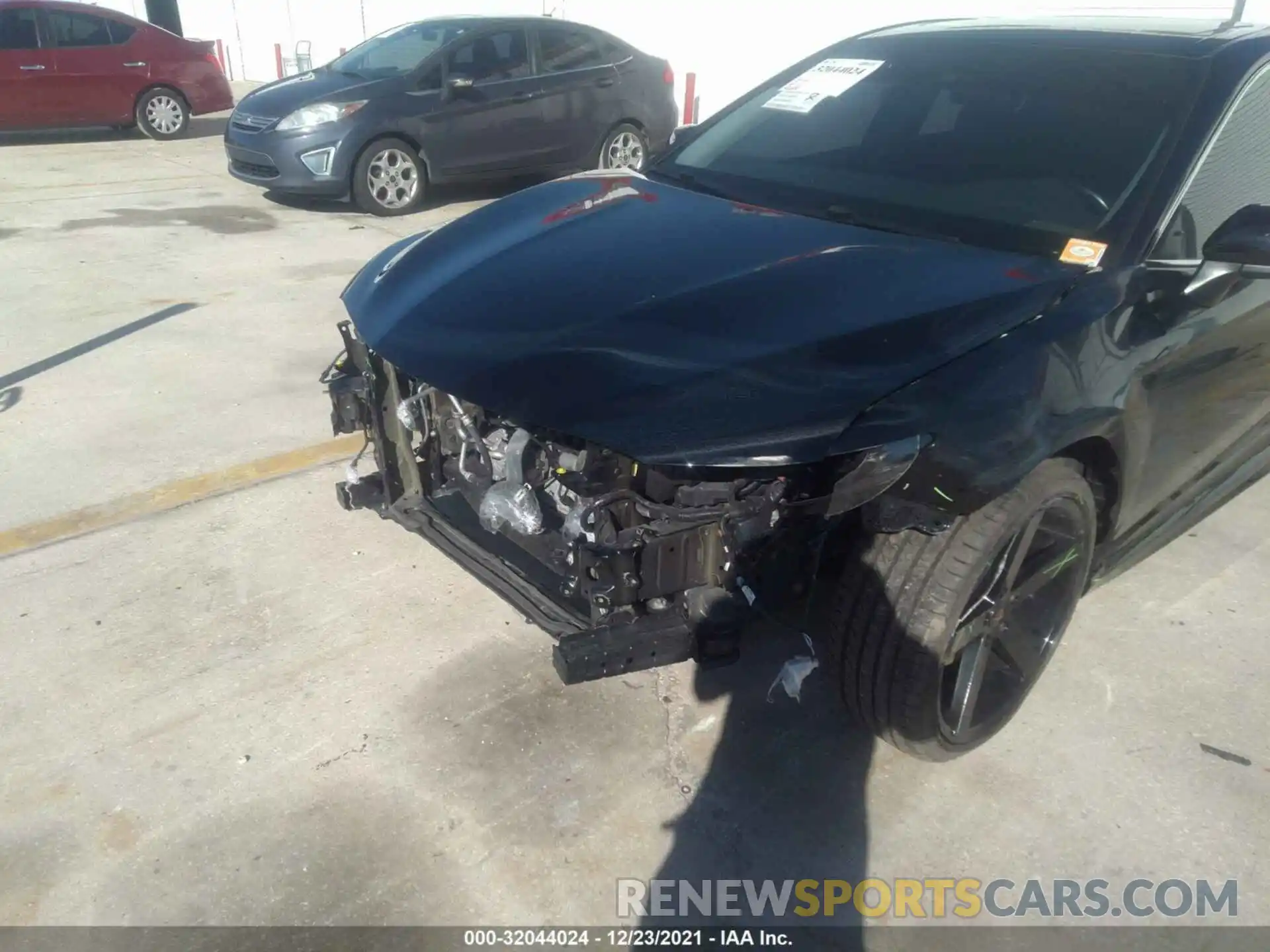 6 Photograph of a damaged car 4T1B11HK0KU829479 TOYOTA CAMRY 2019