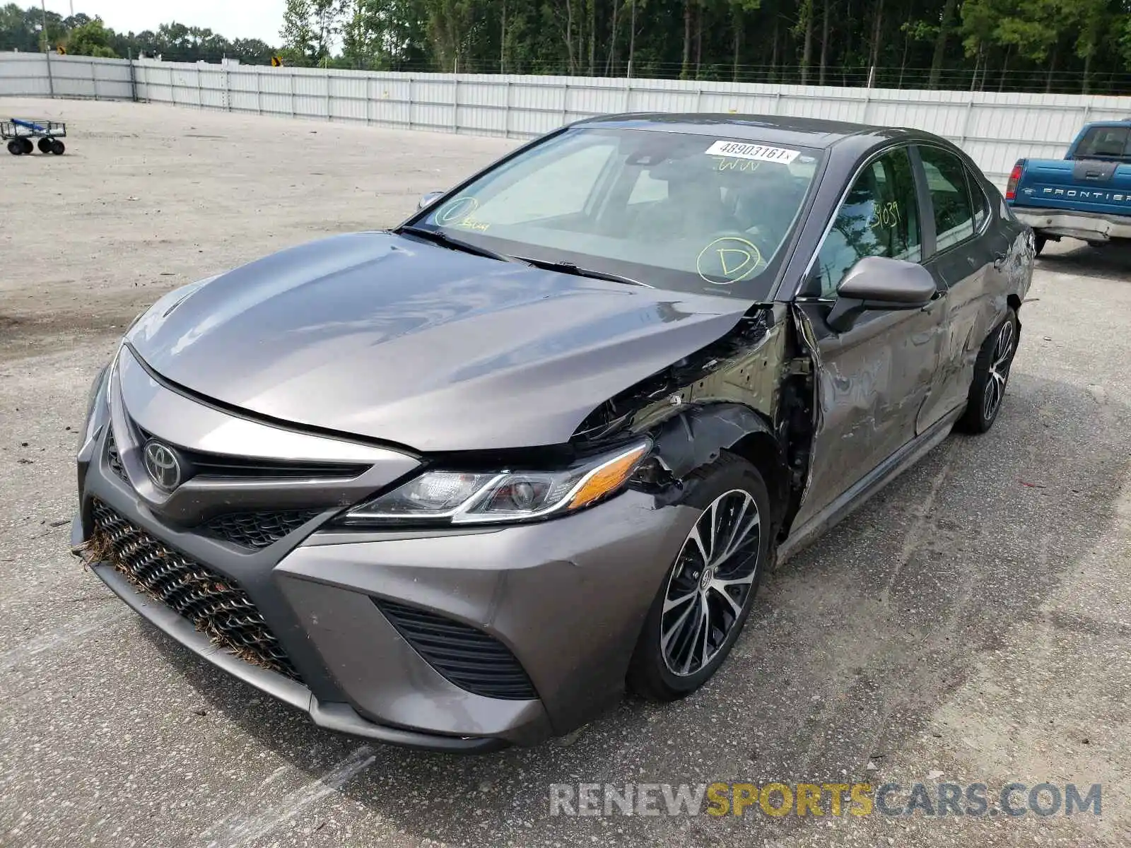 2 Photograph of a damaged car 4T1B11HK0KU829725 TOYOTA CAMRY 2019