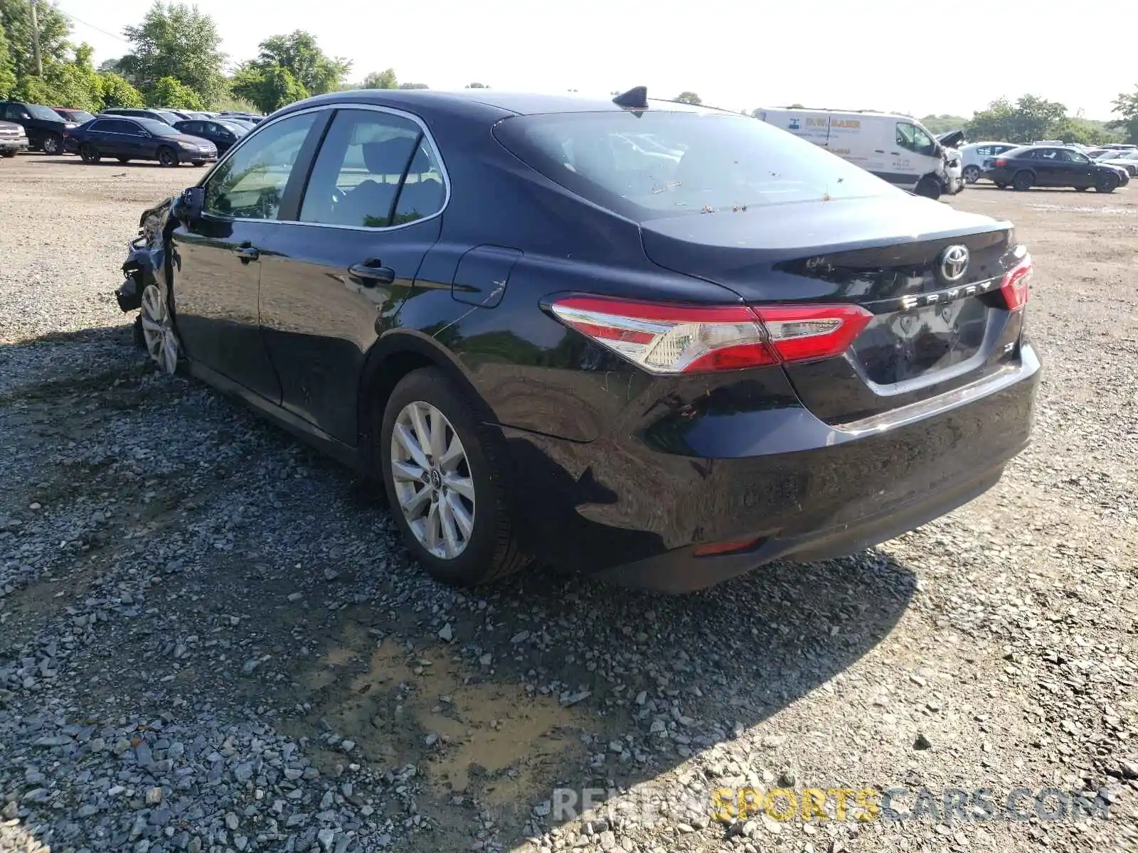 3 Photograph of a damaged car 4T1B11HK0KU829983 TOYOTA CAMRY 2019