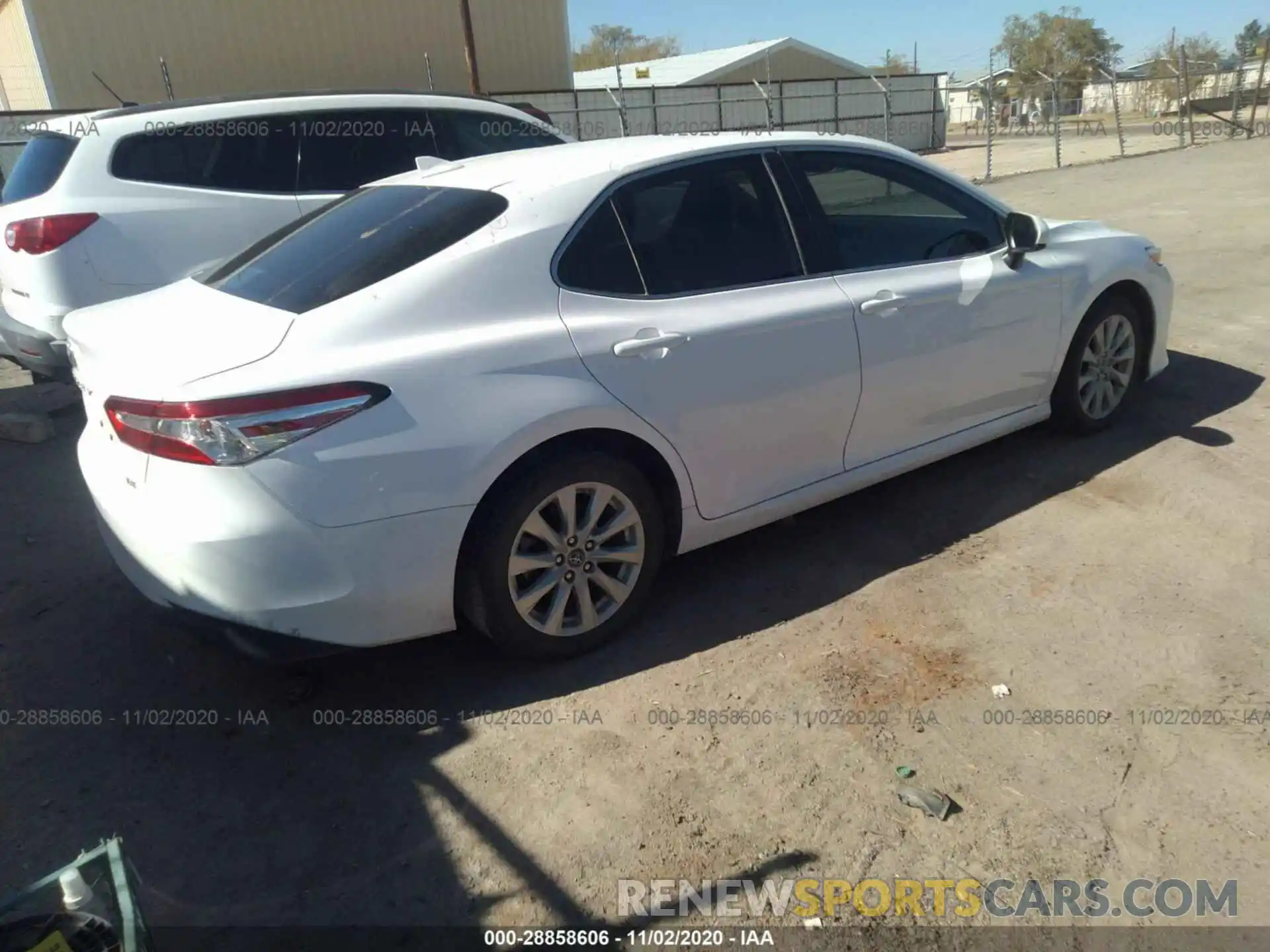 4 Photograph of a damaged car 4T1B11HK0KU830583 TOYOTA CAMRY 2019