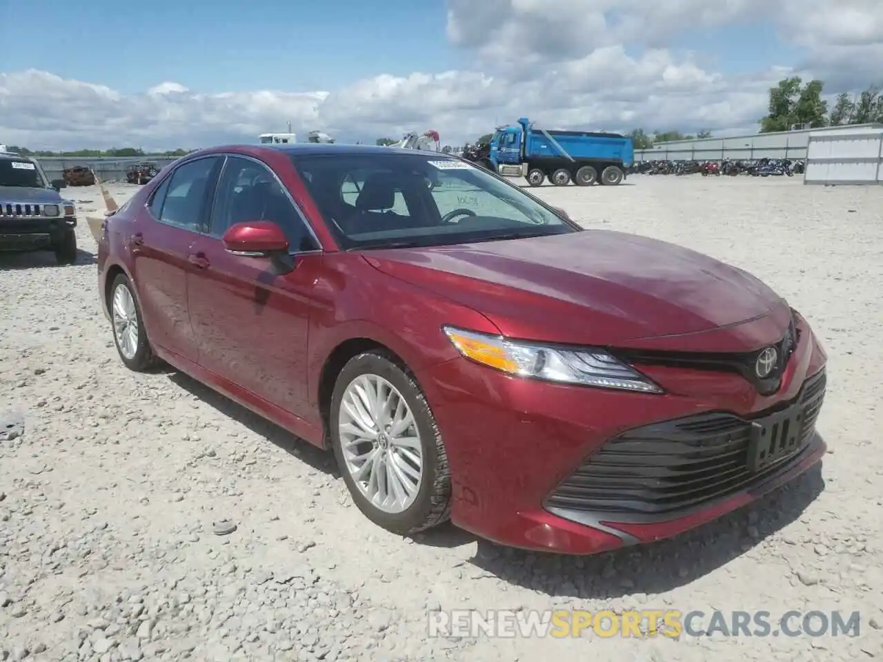 1 Photograph of a damaged car 4T1B11HK0KU831314 TOYOTA CAMRY 2019