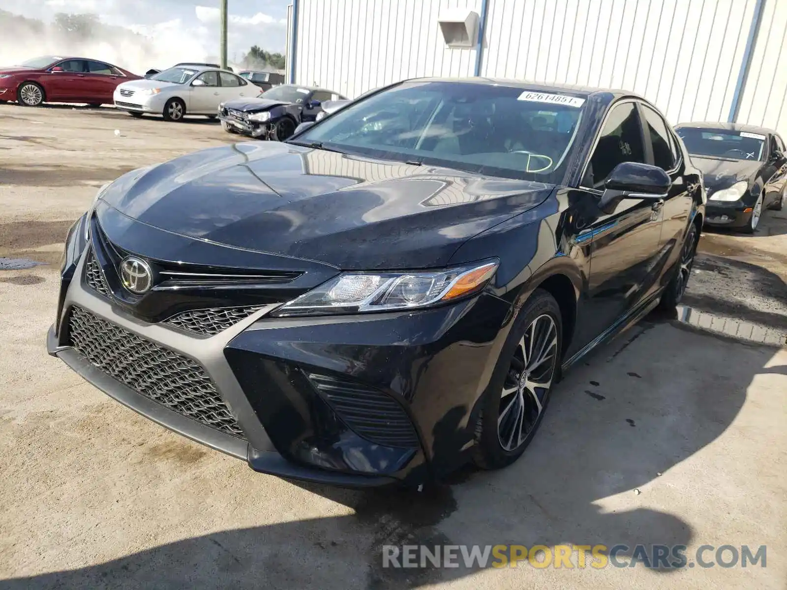 2 Photograph of a damaged car 4T1B11HK0KU831619 TOYOTA CAMRY 2019