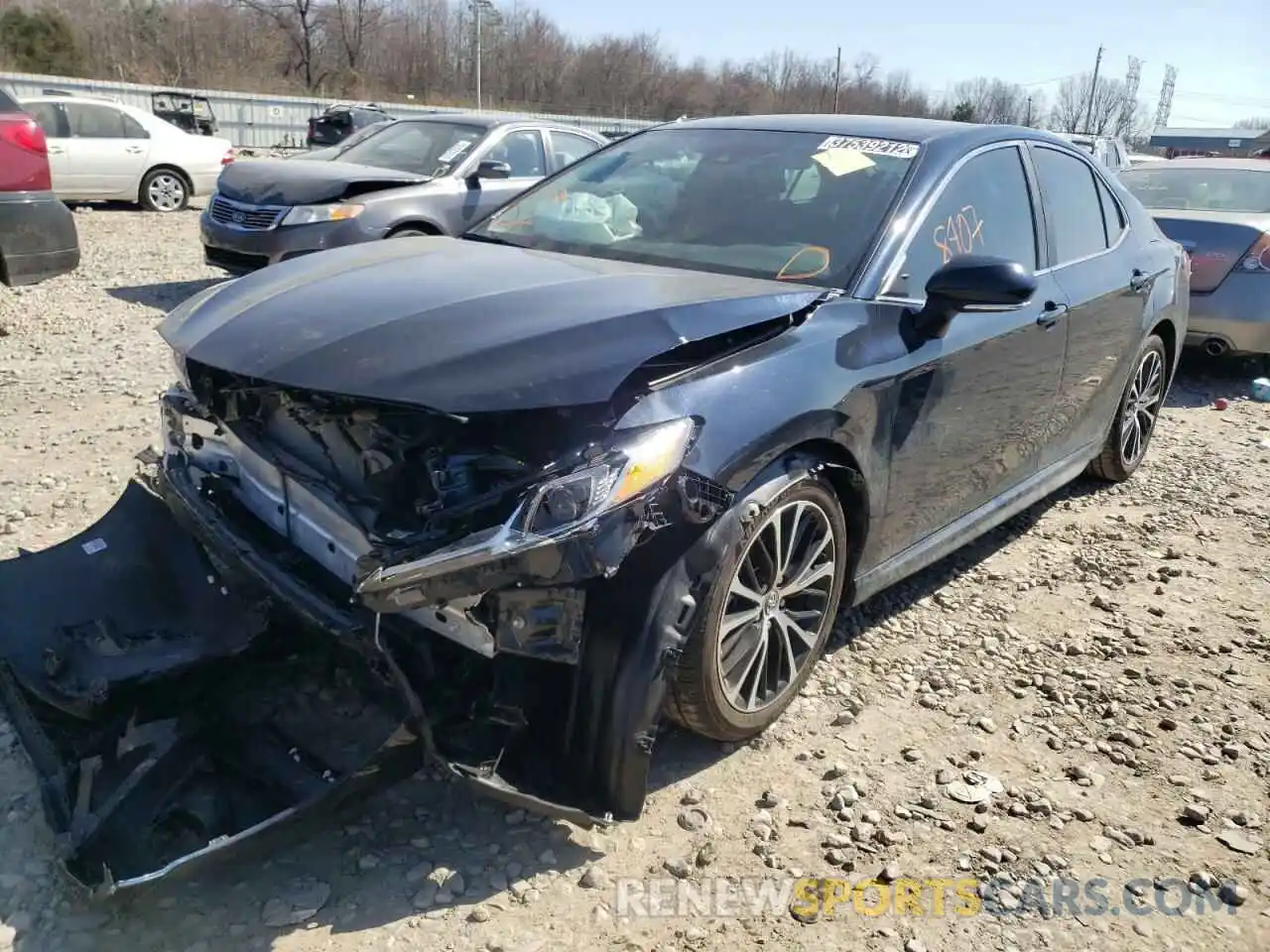 2 Photograph of a damaged car 4T1B11HK0KU833211 TOYOTA CAMRY 2019