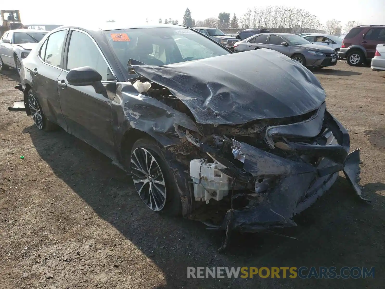 1 Photograph of a damaged car 4T1B11HK0KU835279 TOYOTA CAMRY 2019