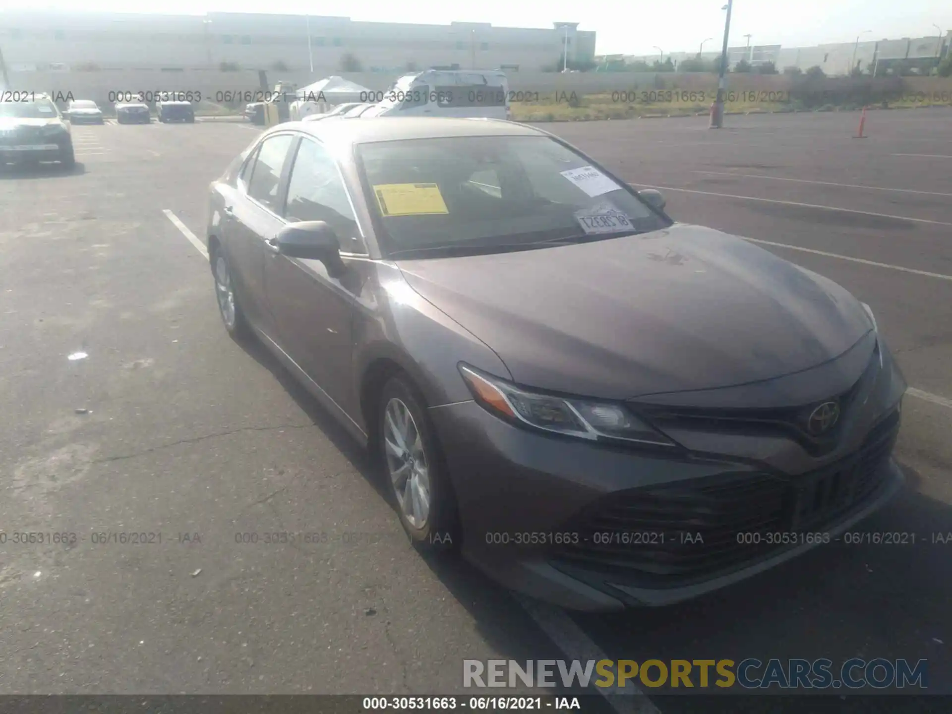 1 Photograph of a damaged car 4T1B11HK0KU837873 TOYOTA CAMRY 2019