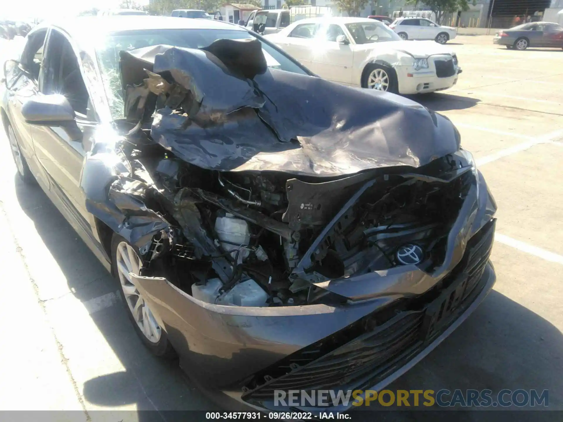 6 Photograph of a damaged car 4T1B11HK0KU839395 TOYOTA CAMRY 2019