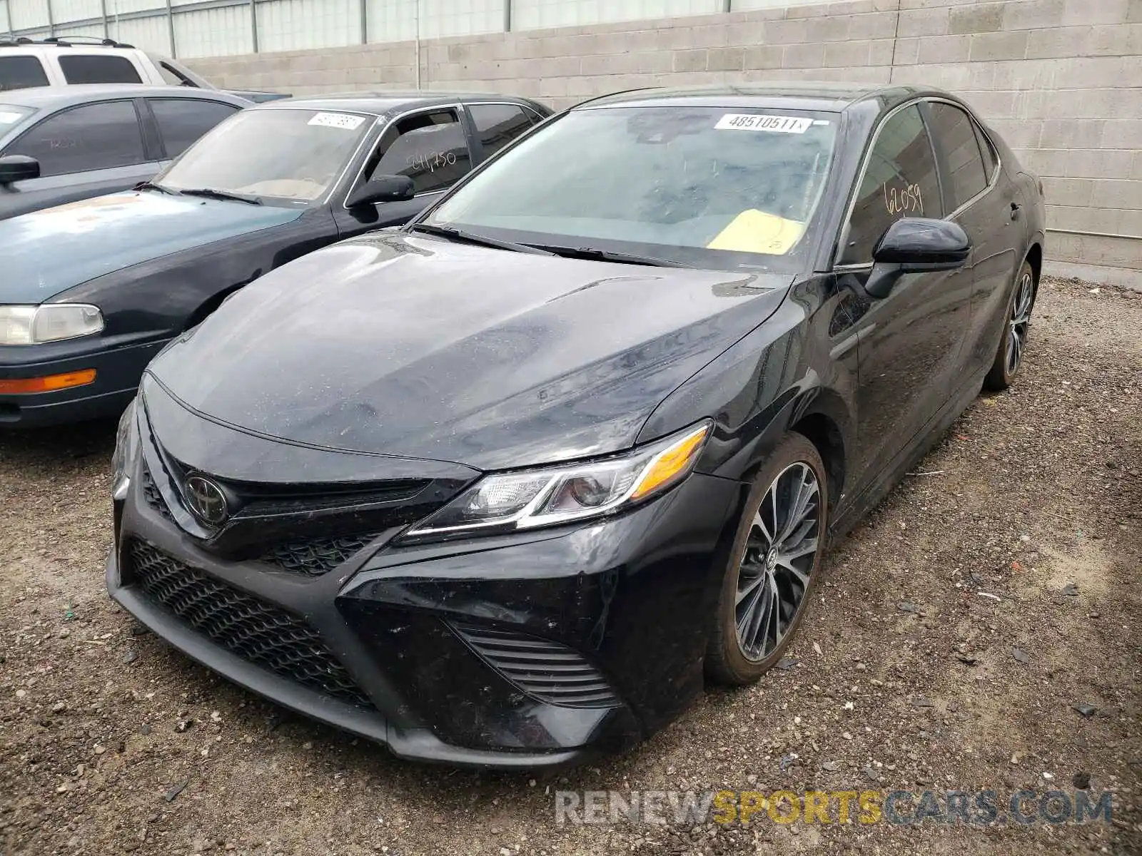 2 Photograph of a damaged car 4T1B11HK0KU842247 TOYOTA CAMRY 2019