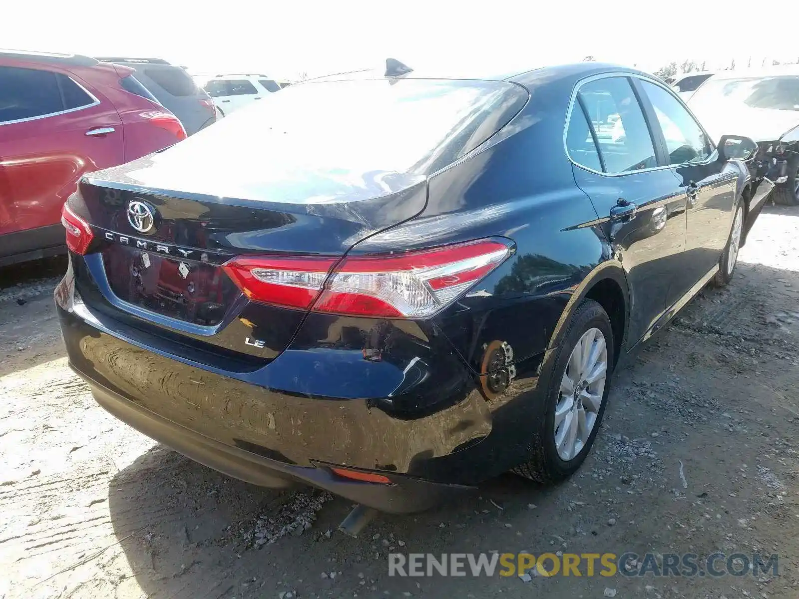 4 Photograph of a damaged car 4T1B11HK0KU844208 TOYOTA CAMRY 2019